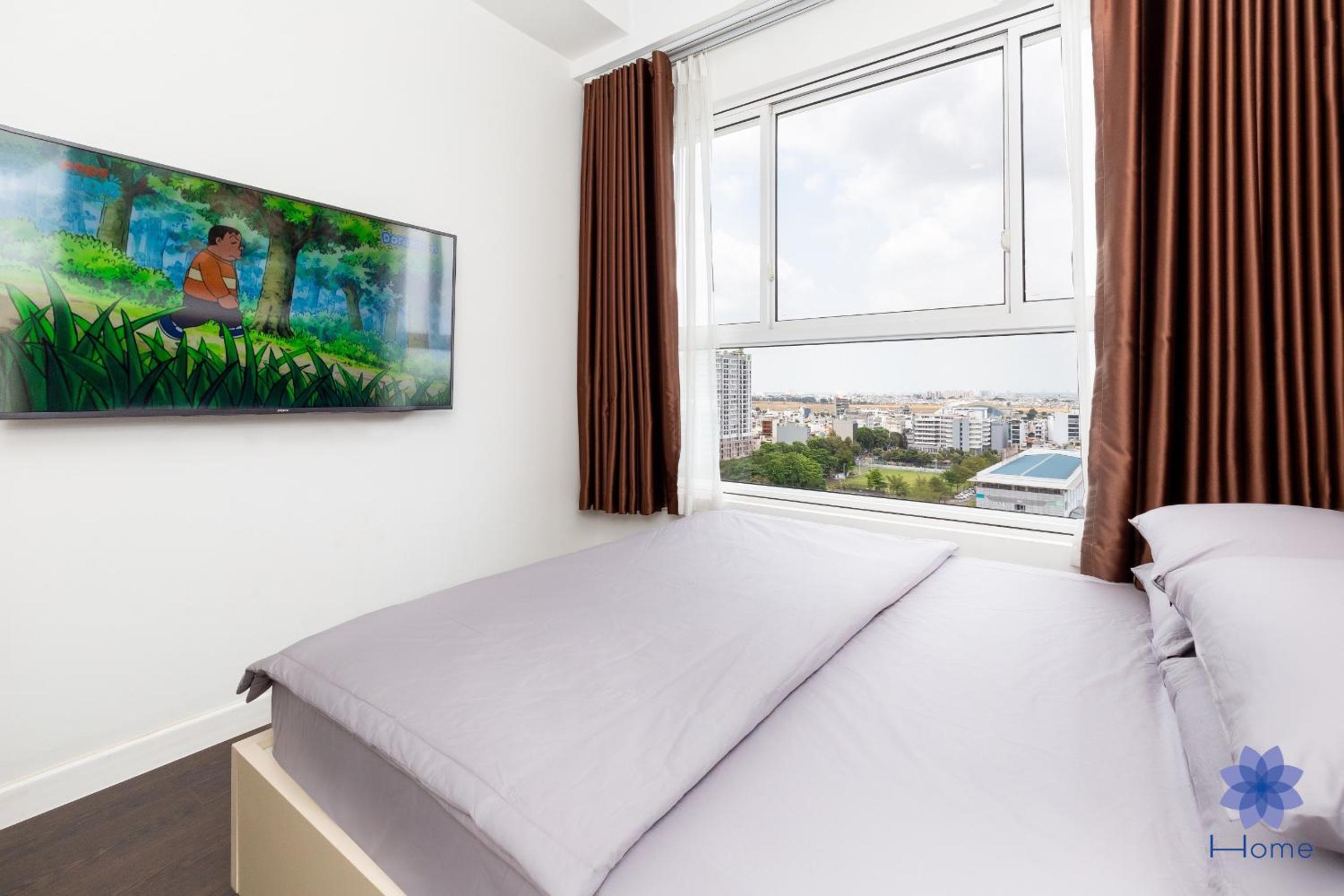 Home, Cosy&Luxury Apartment - 5mins to Airport, Free Pool&Gym, Airport Pick up Service