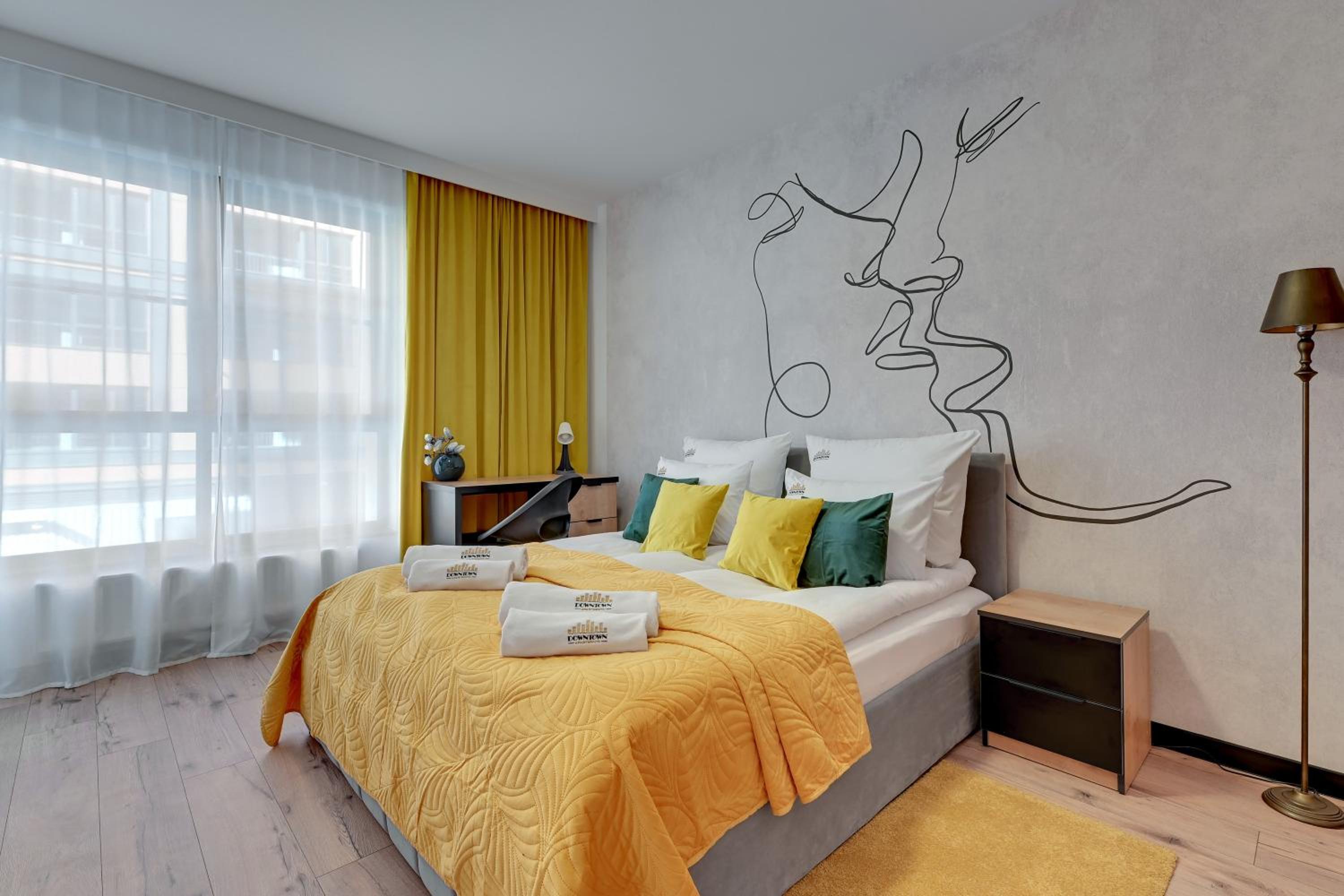 DOKI Living - Foodhall & Parking by Downtown Apartments