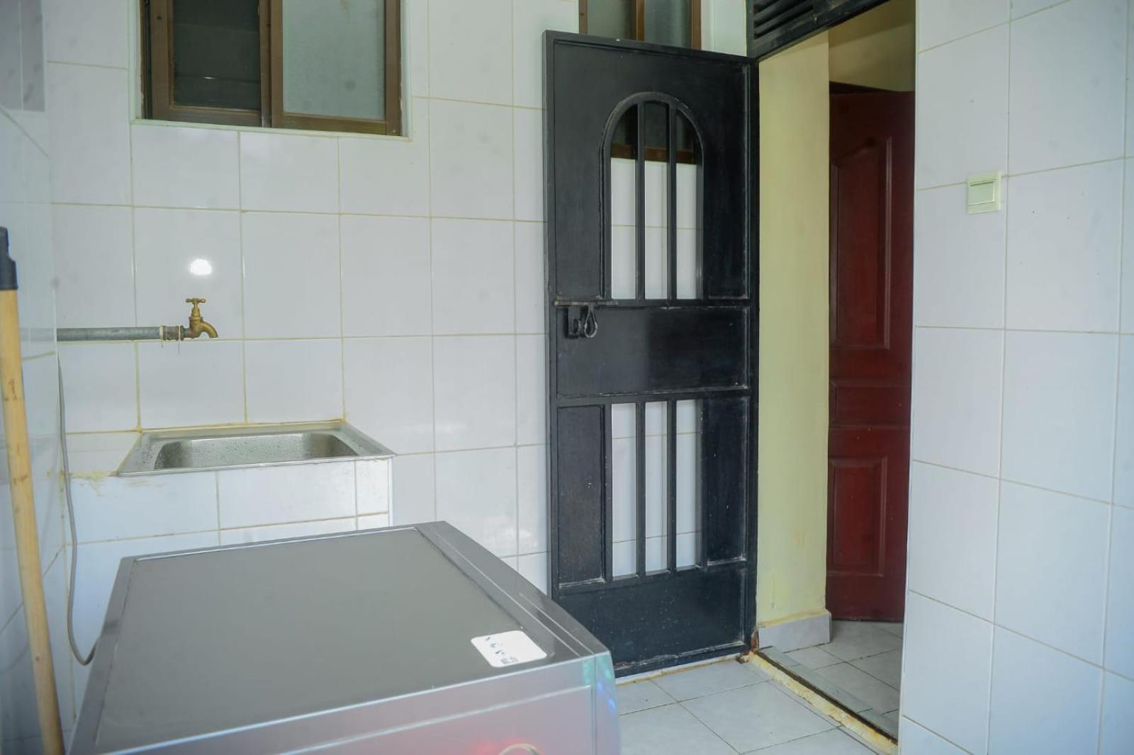 Kothuondo's 2 &3edrooms all ensuite apartment view 2