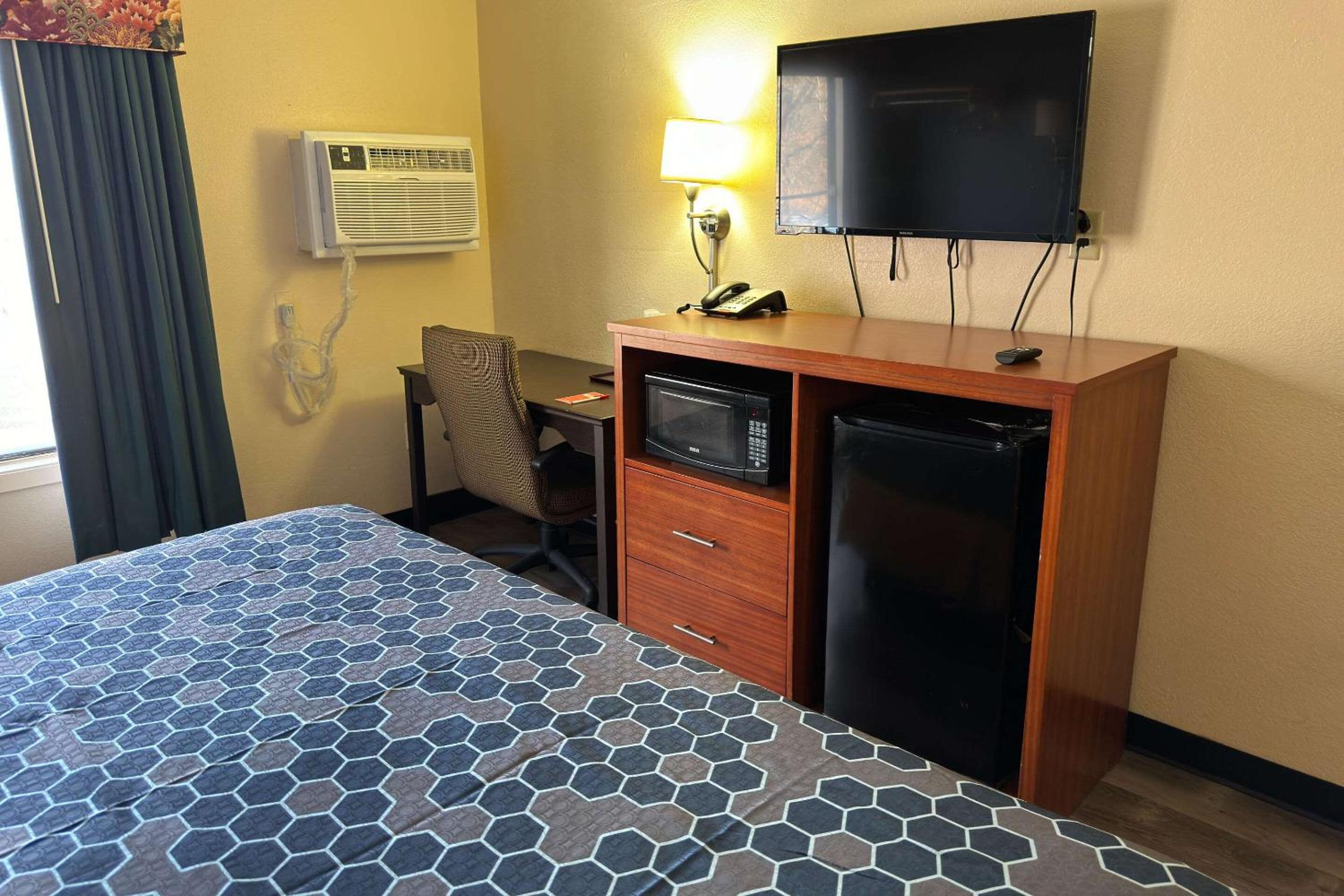 Econo Lodge Waite Park - St Cloud