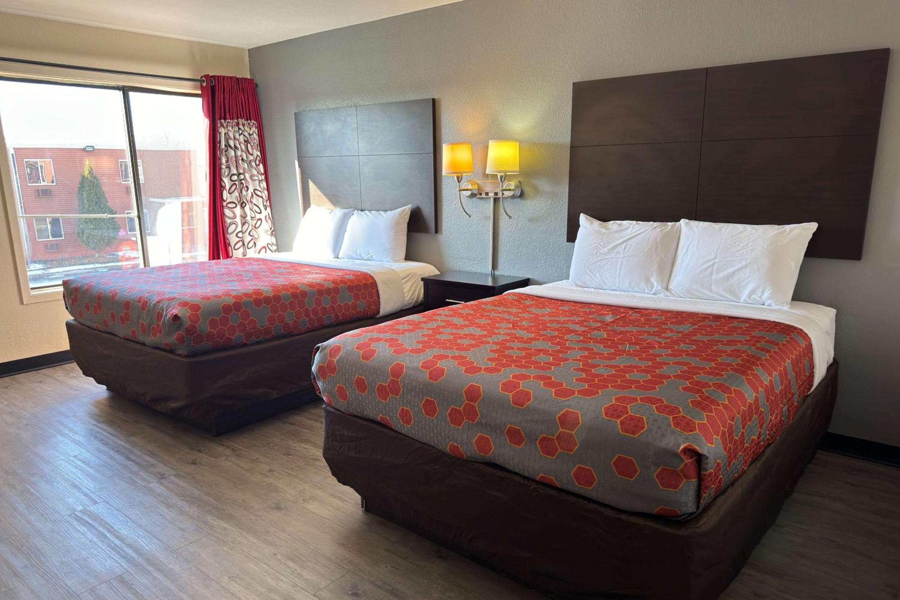 Econo Lodge Waite Park - St Cloud
