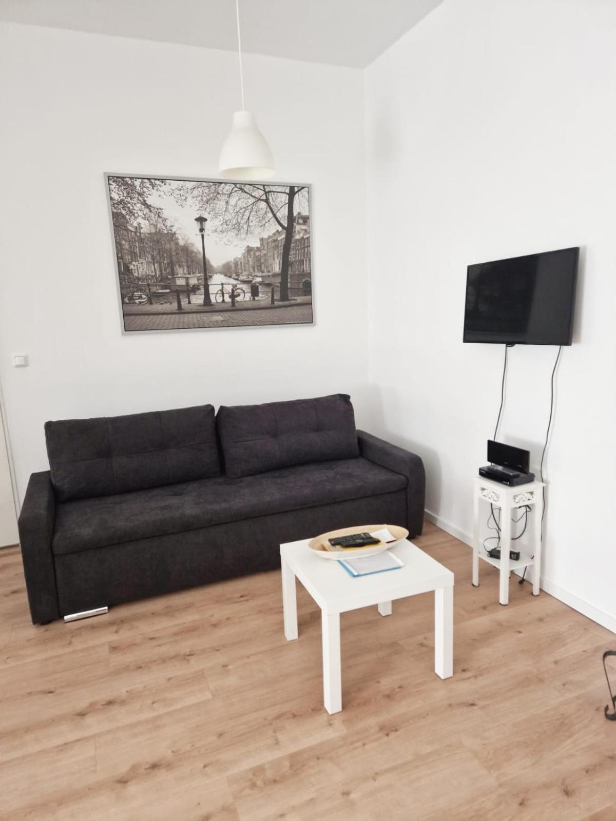 Family Studio Apartment for 4