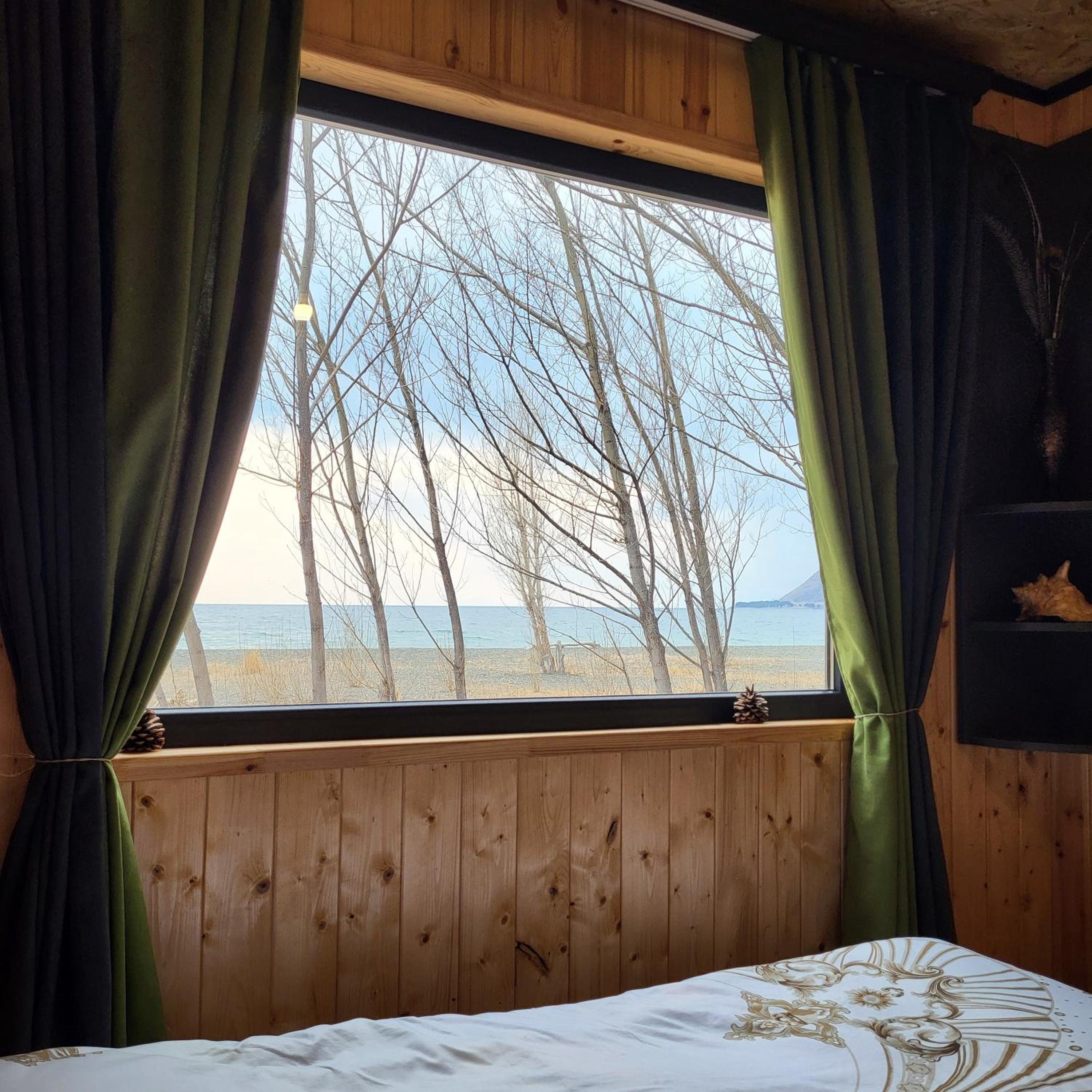 Wood House Beach-Sevan