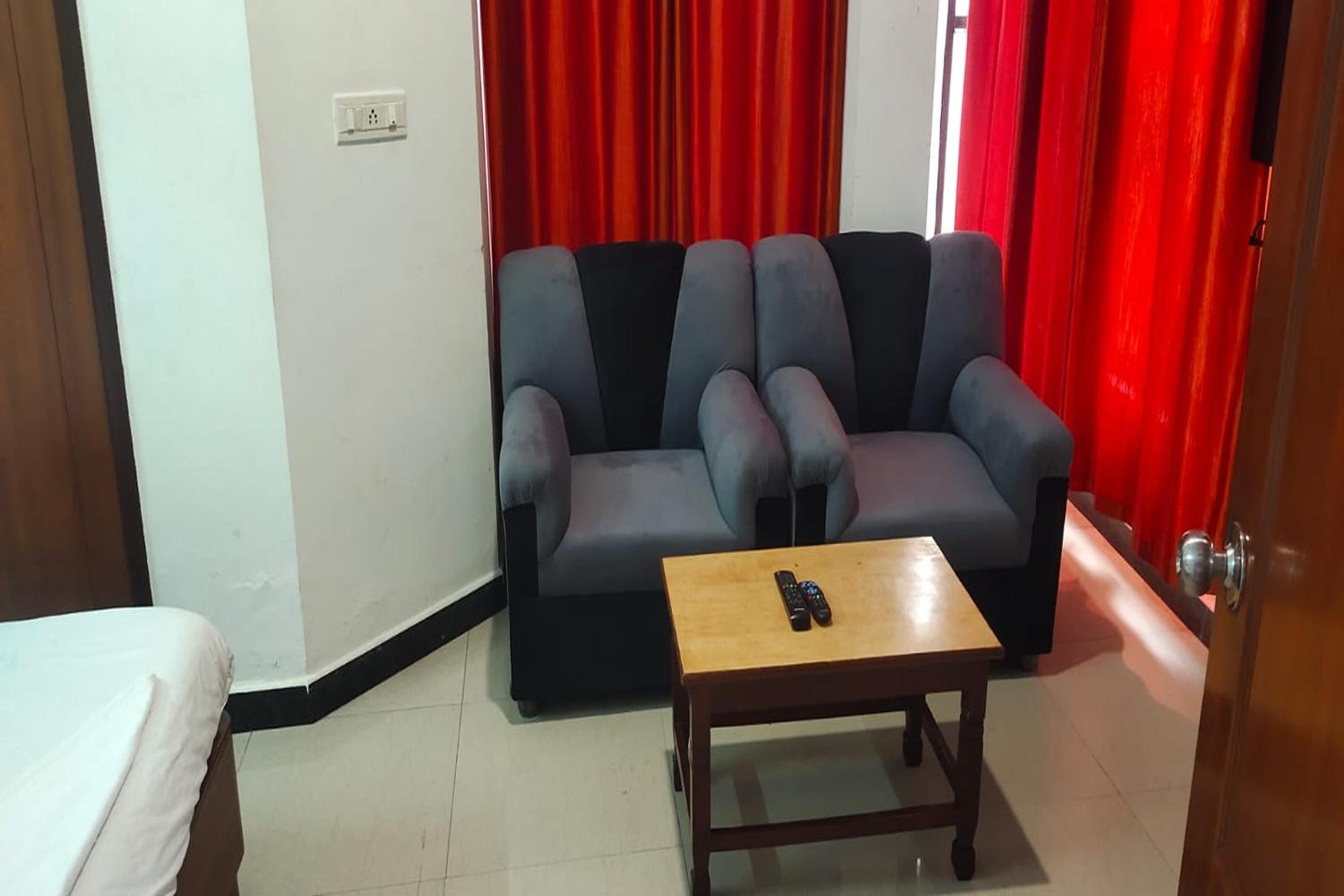 Hotel Champion Inn near Yeswantpur Junction Railway Station