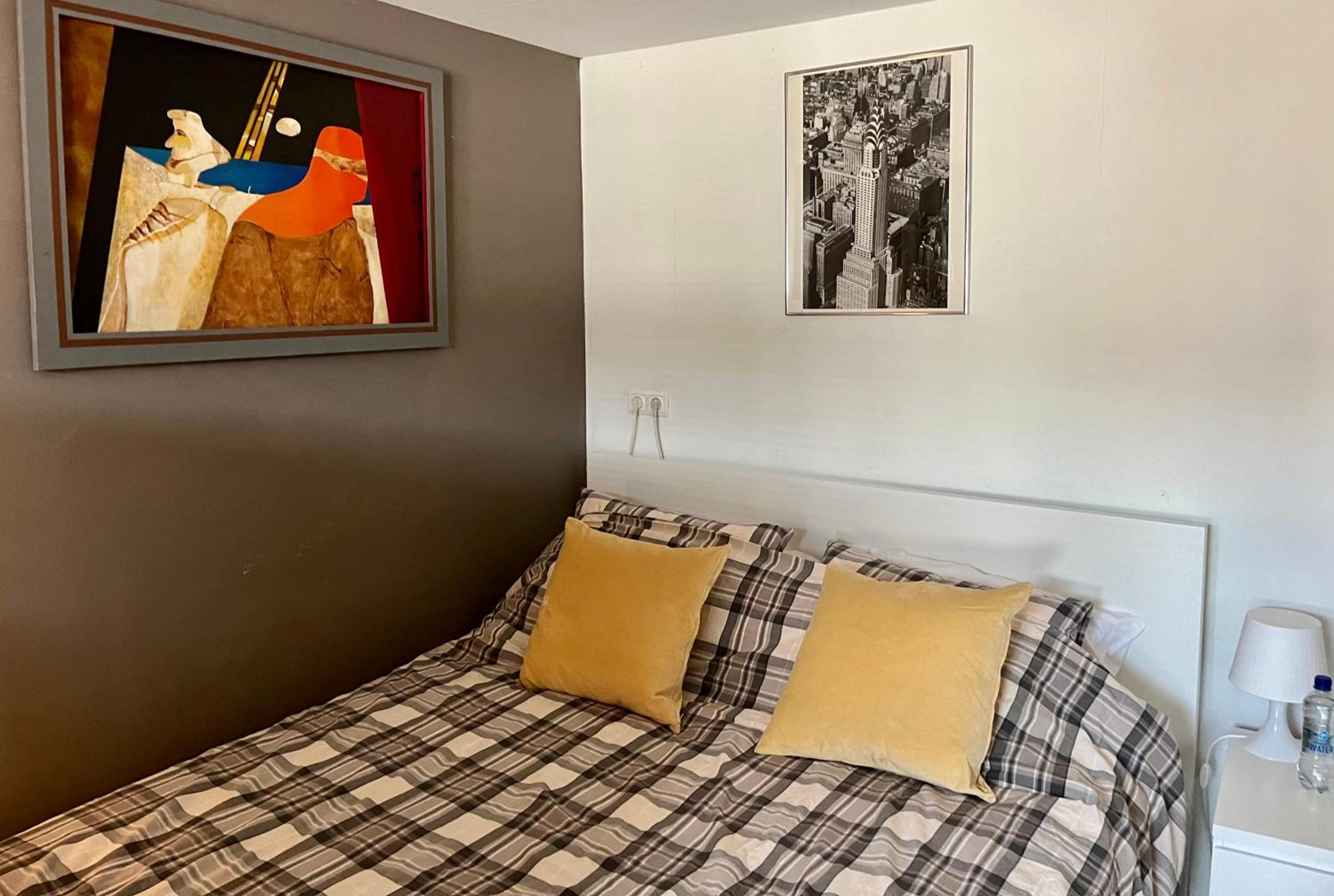 prive appartement in onze stadswoning rustige buurt centrum bij station volledig eigen verdieping view 2