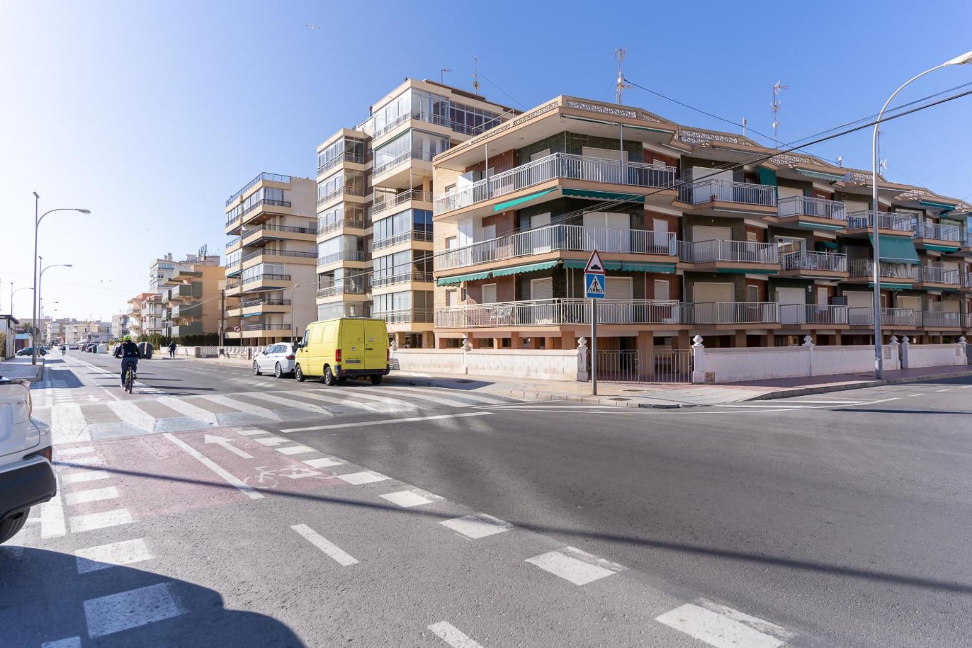 rentafive - Primera Línea - Terraza - Reformado photo 2