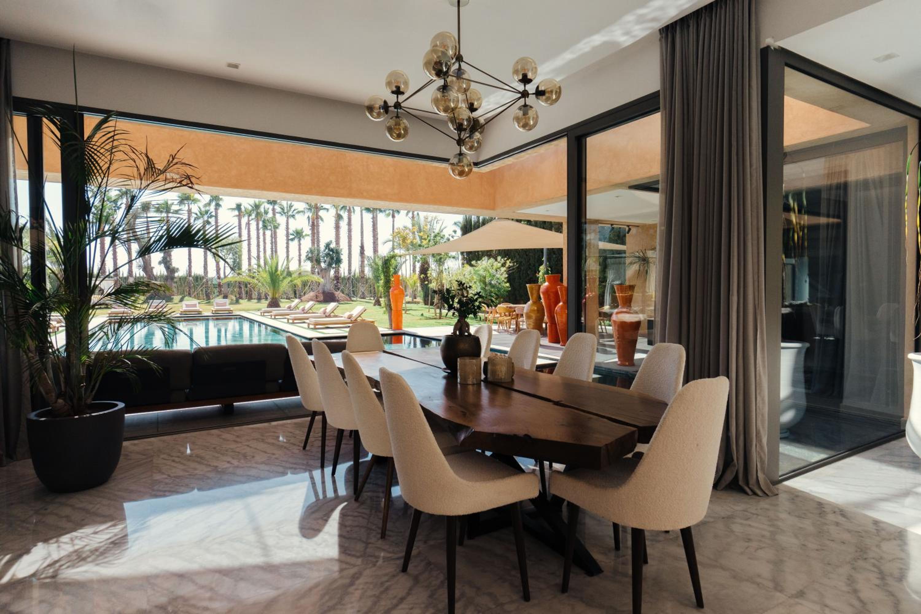 dining