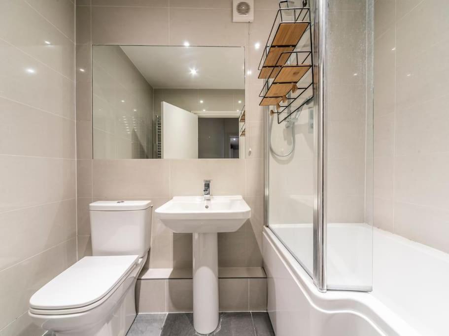 Surbiton Garden Flat