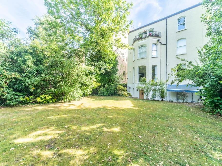 Surbiton Garden Flat
