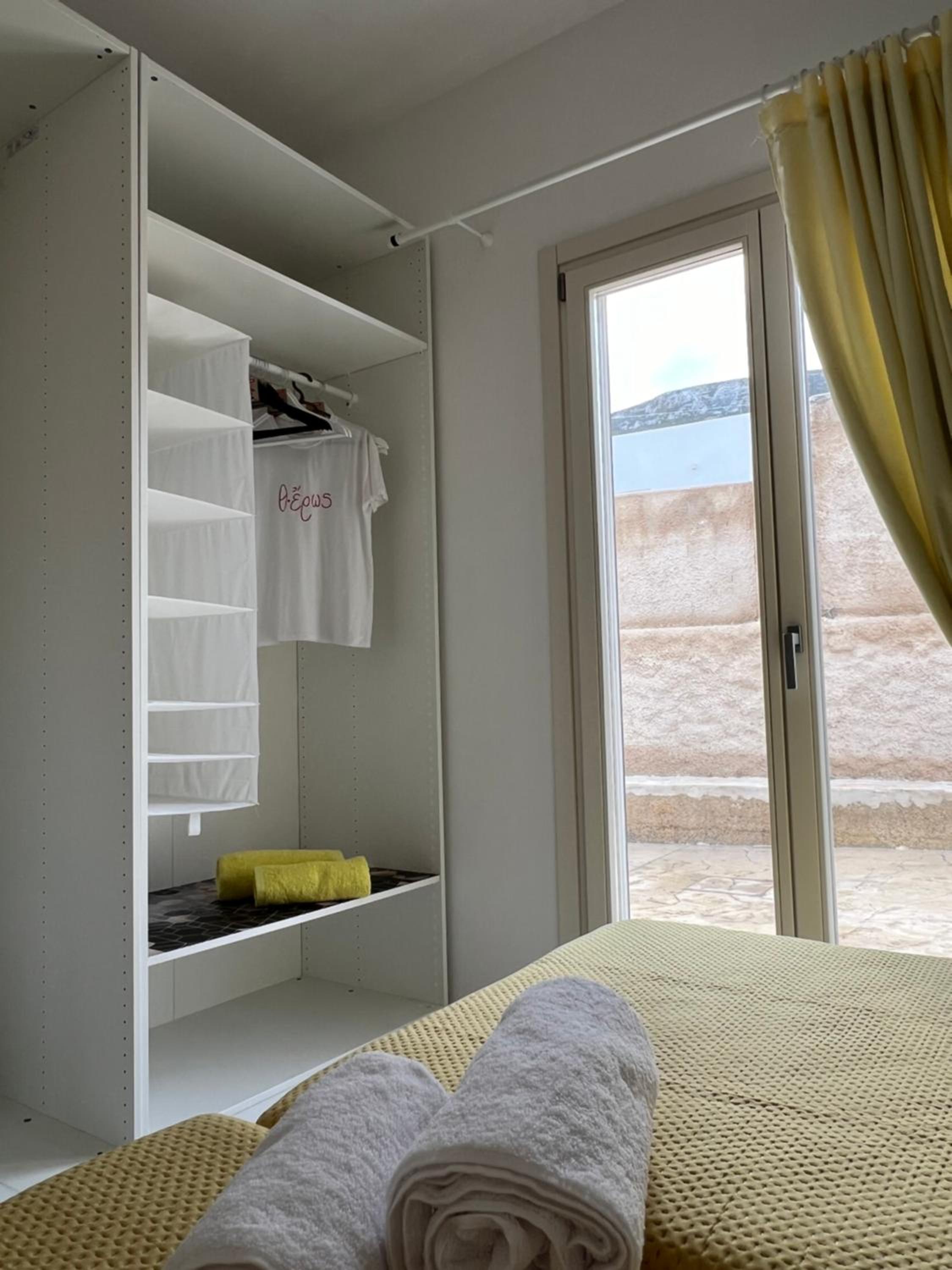 thEros - apartment 1