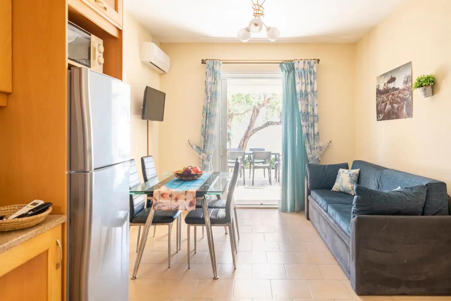 Antonio 50 - Blue Glyfada Private Homes