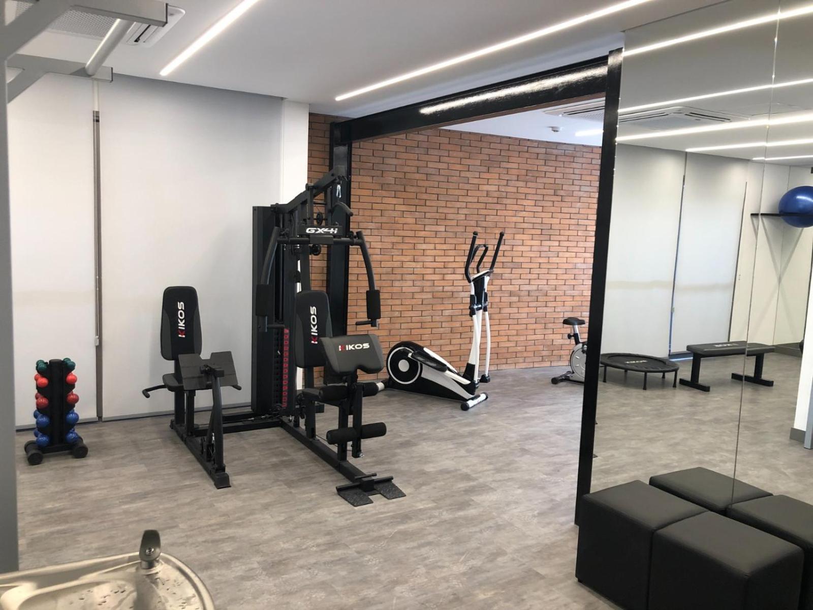 Studio completo luxo novo 810