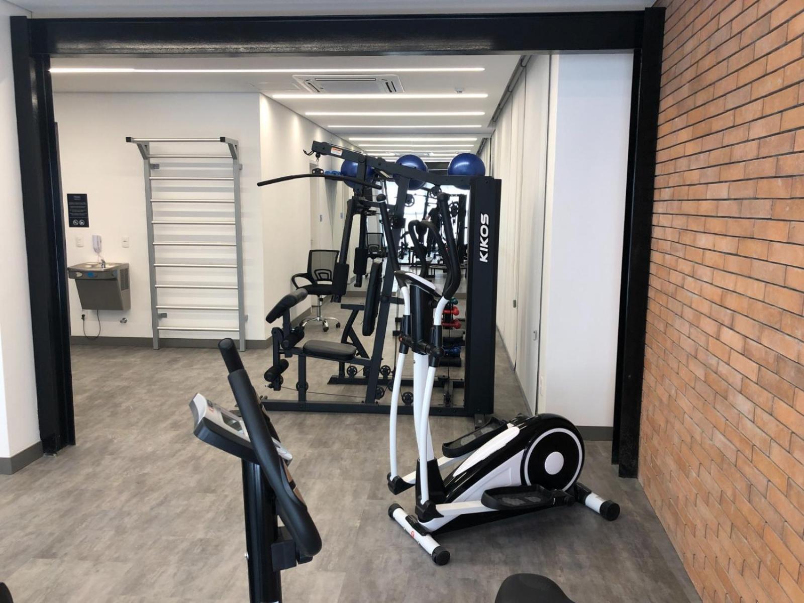 Studio completo luxo novo 810