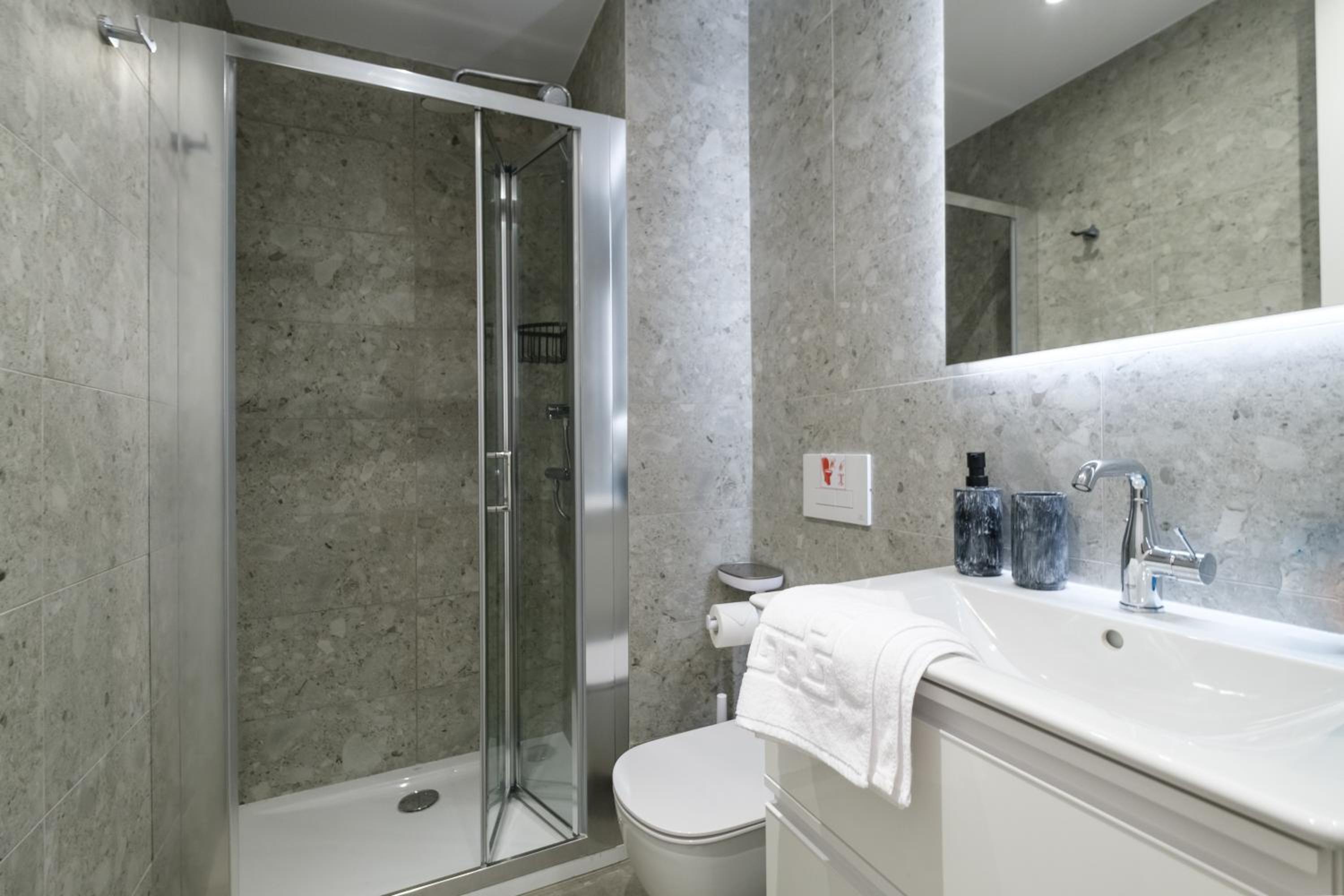 Gaia Seaview Apartment 2