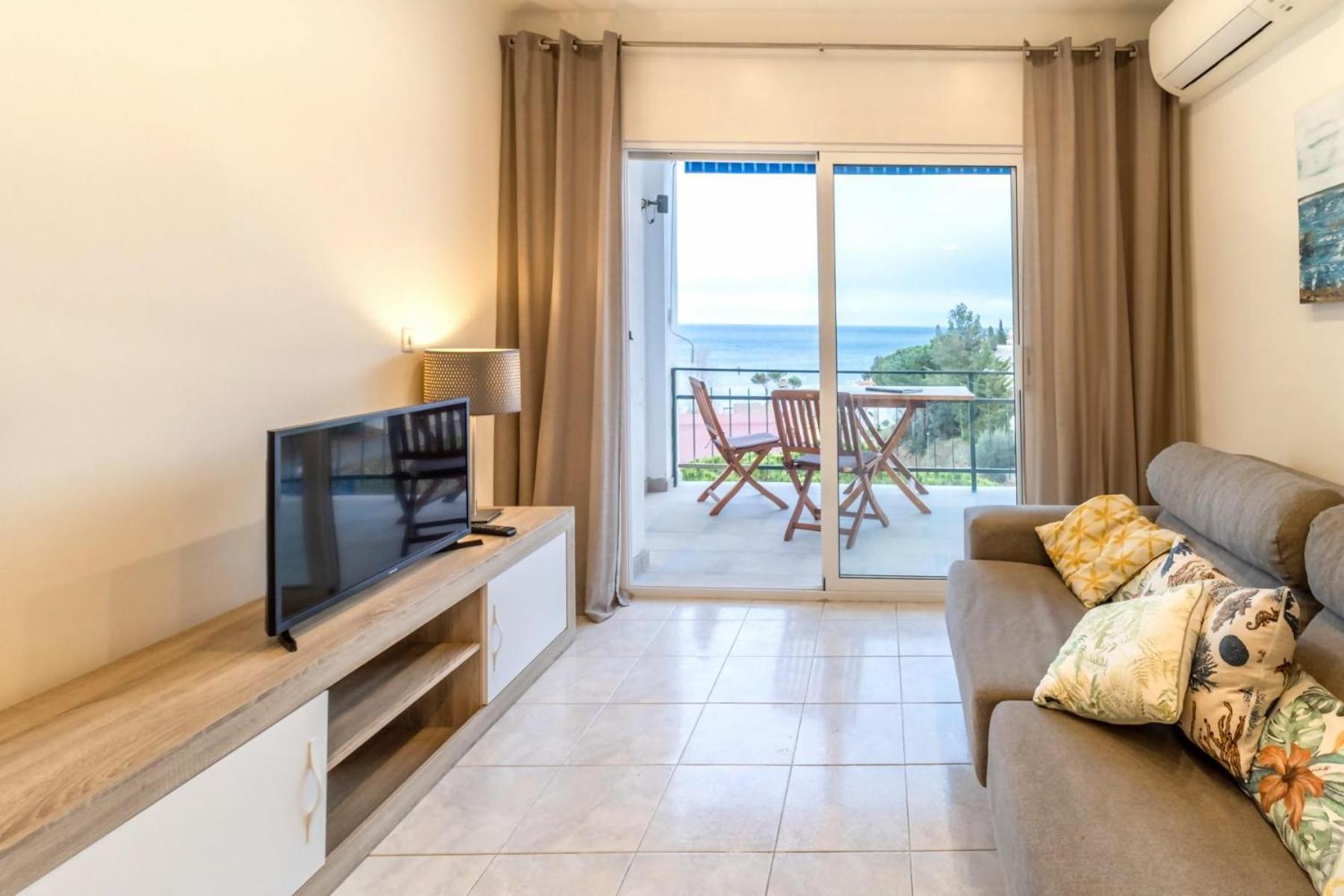 Les Tonyines 67 - Apartamento con vistas y terraza view 2