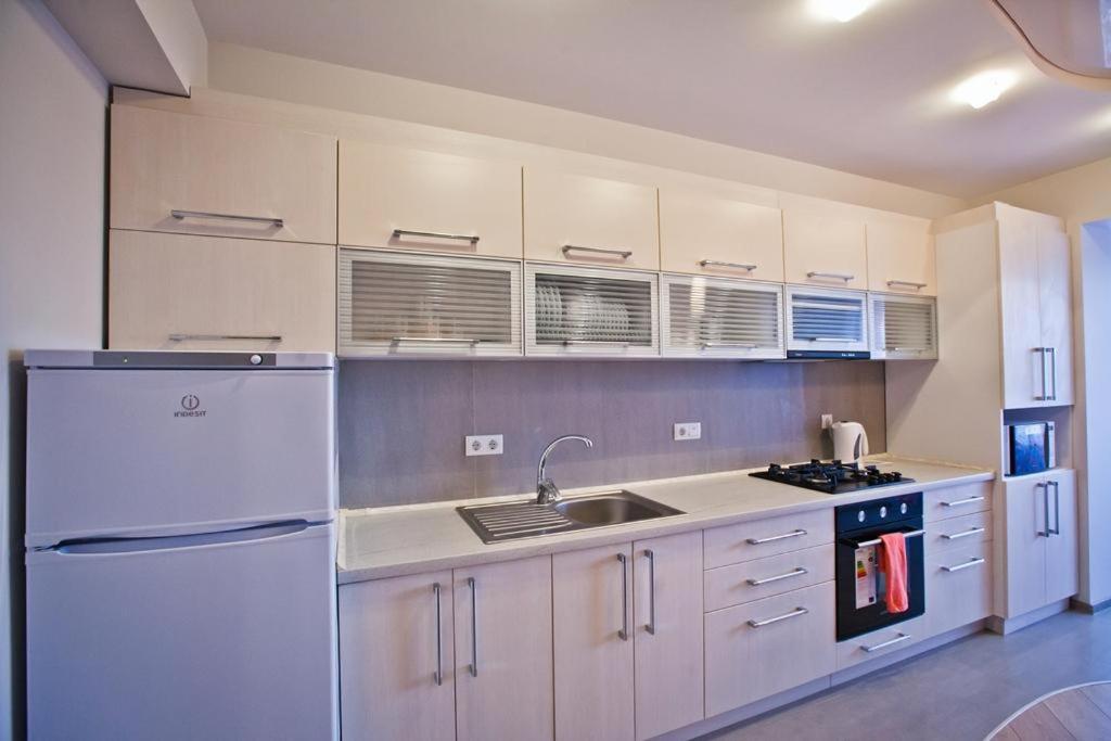 Family Apartments - Centr,City view 3