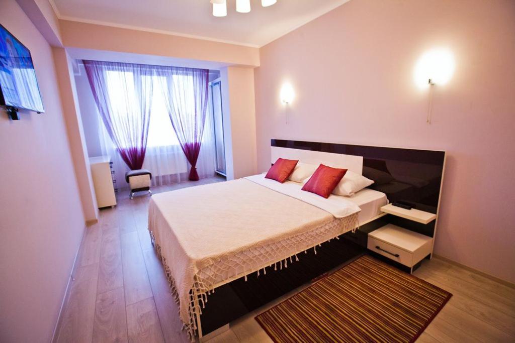 Family Apartments - Centr,City view 5