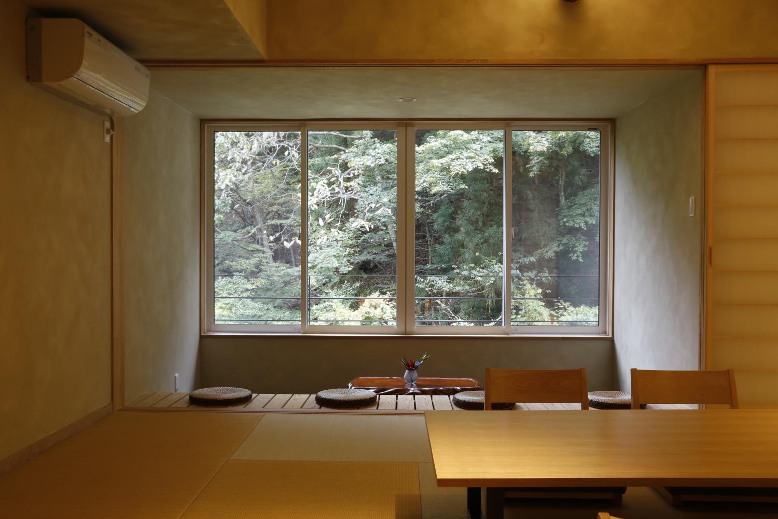 Hinatamikan