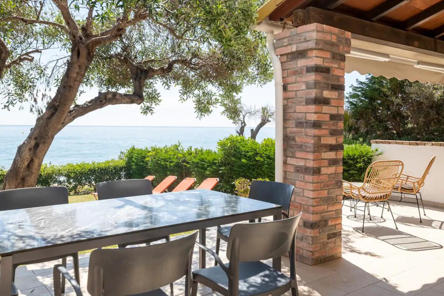 Antonio 50 - Blue Glyfada Private Homes