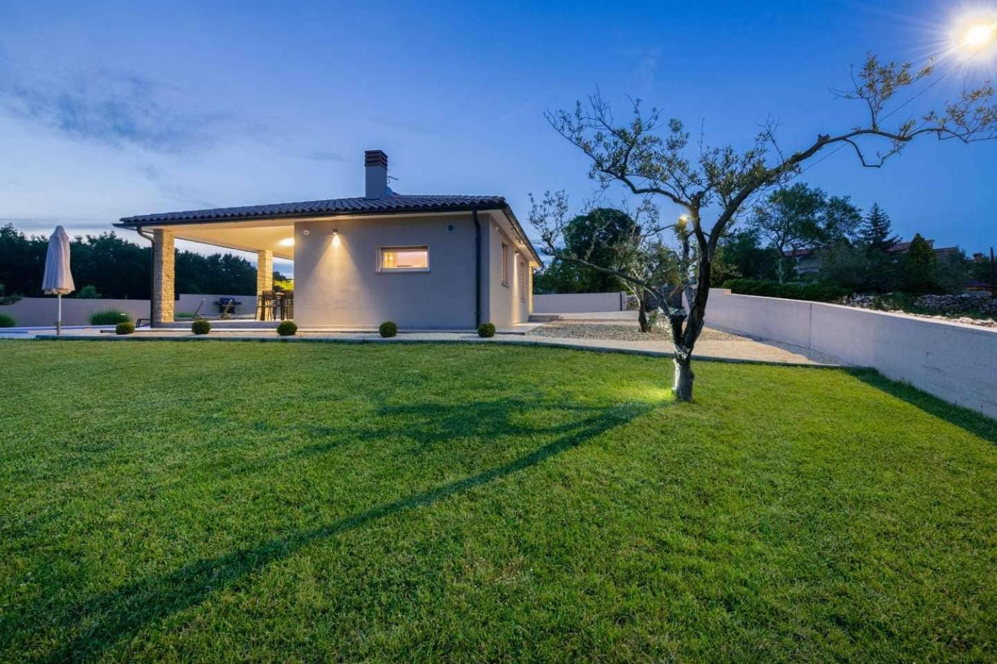 Charming villa Martina with pool near Pula and Rabac