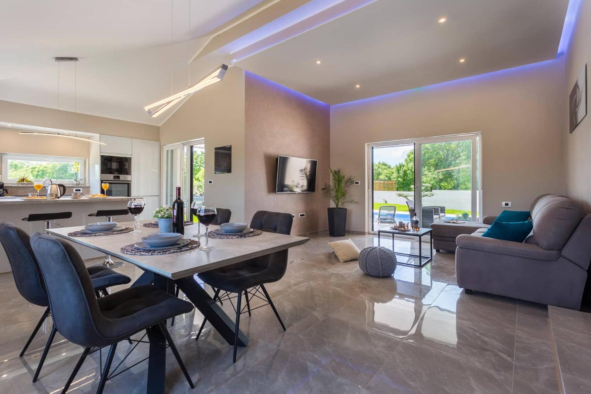 Charming villa Martina with pool near Pula and Rabac