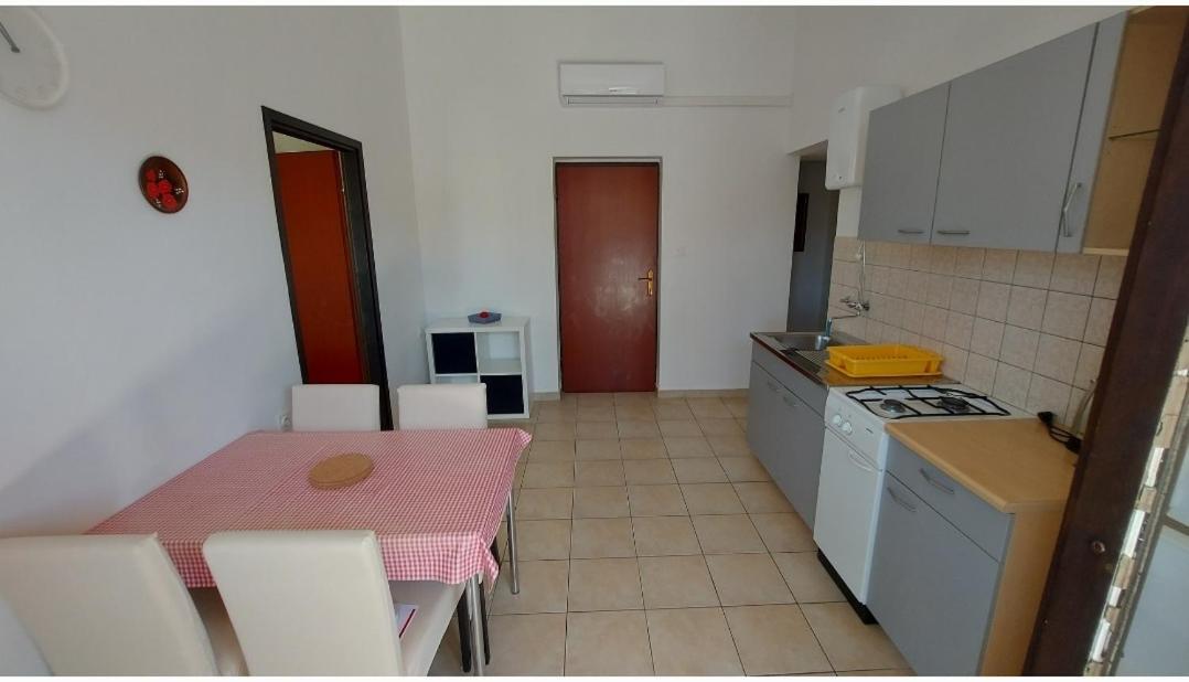 Apartments Krešo