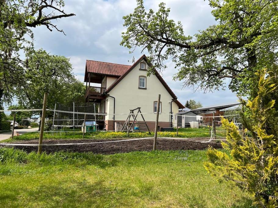 Charmantes Ferienwohnung Ferienhaus in Aalen - 5 Min zum Zentrum