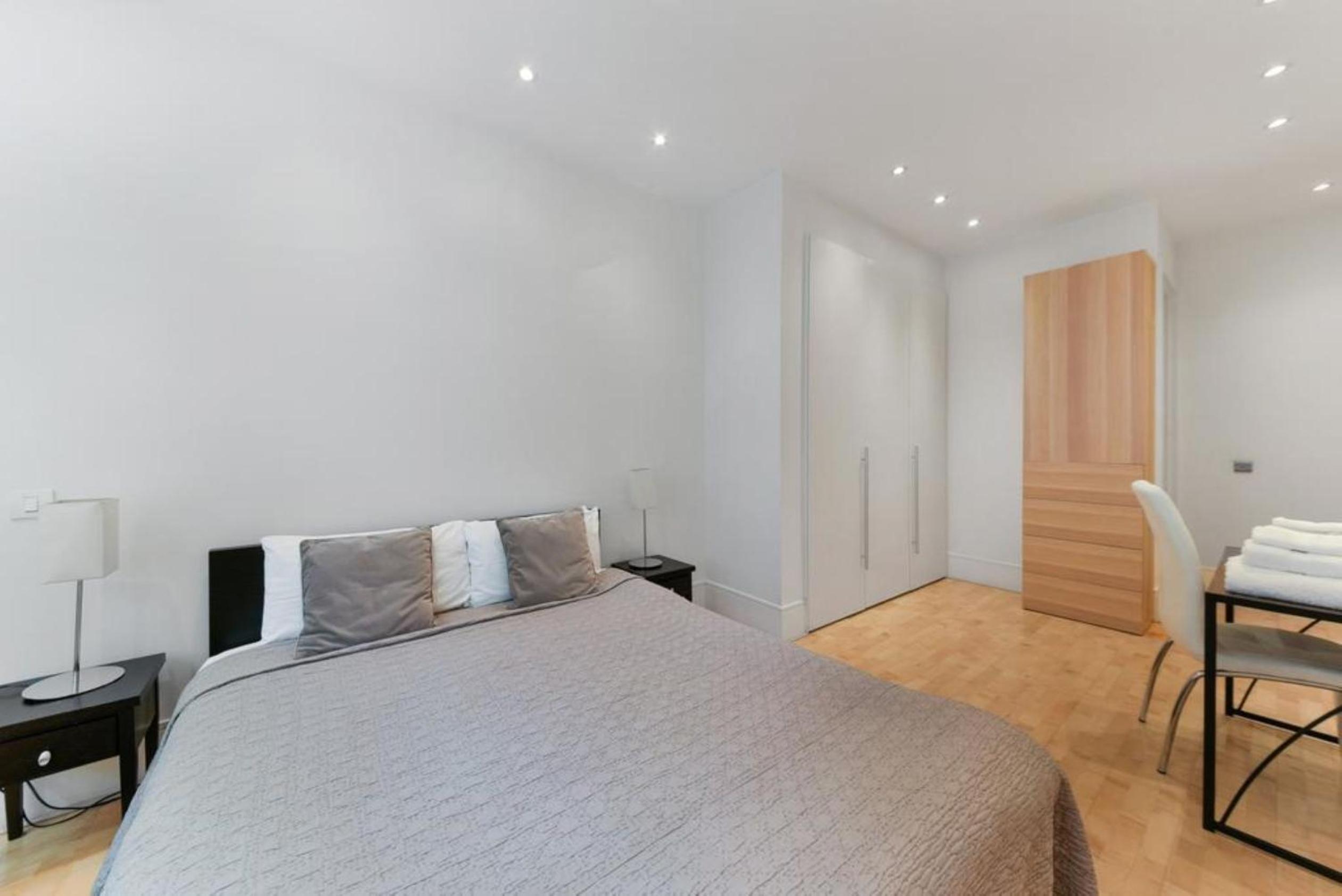 Best Mayfair Location with 2 Super King Beds