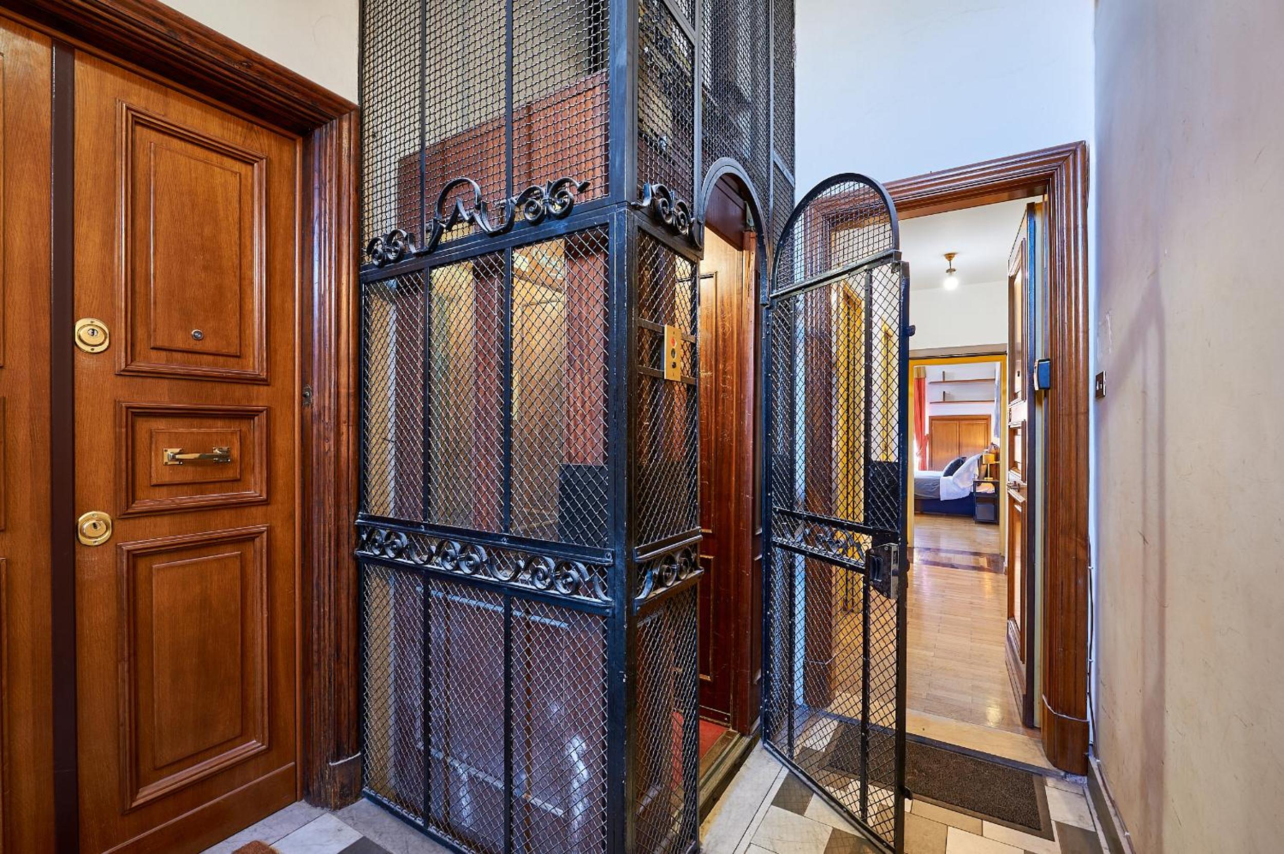 IREX Corso 43 private apartment