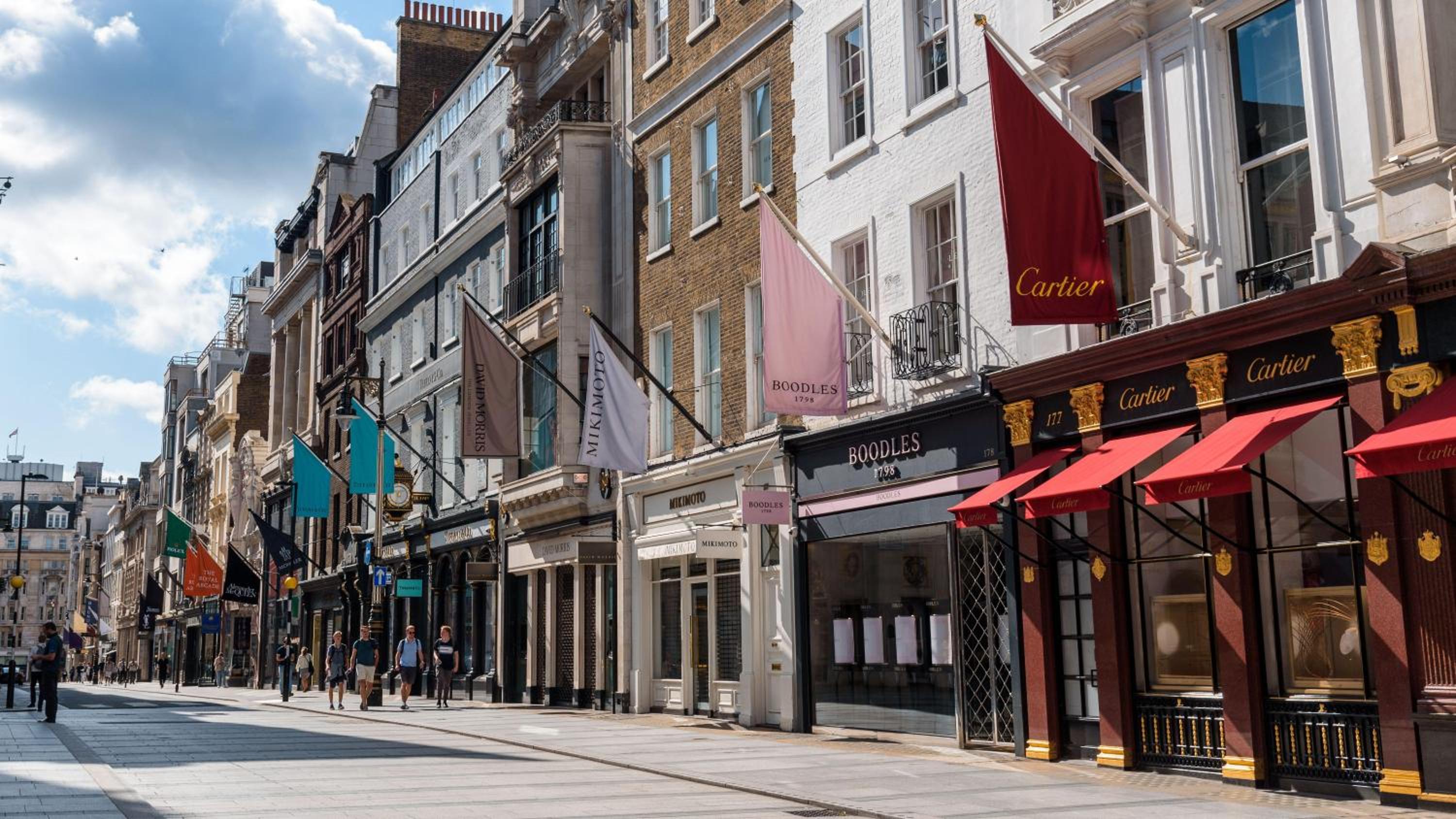 Best Mayfair Location with 2 Super King Beds