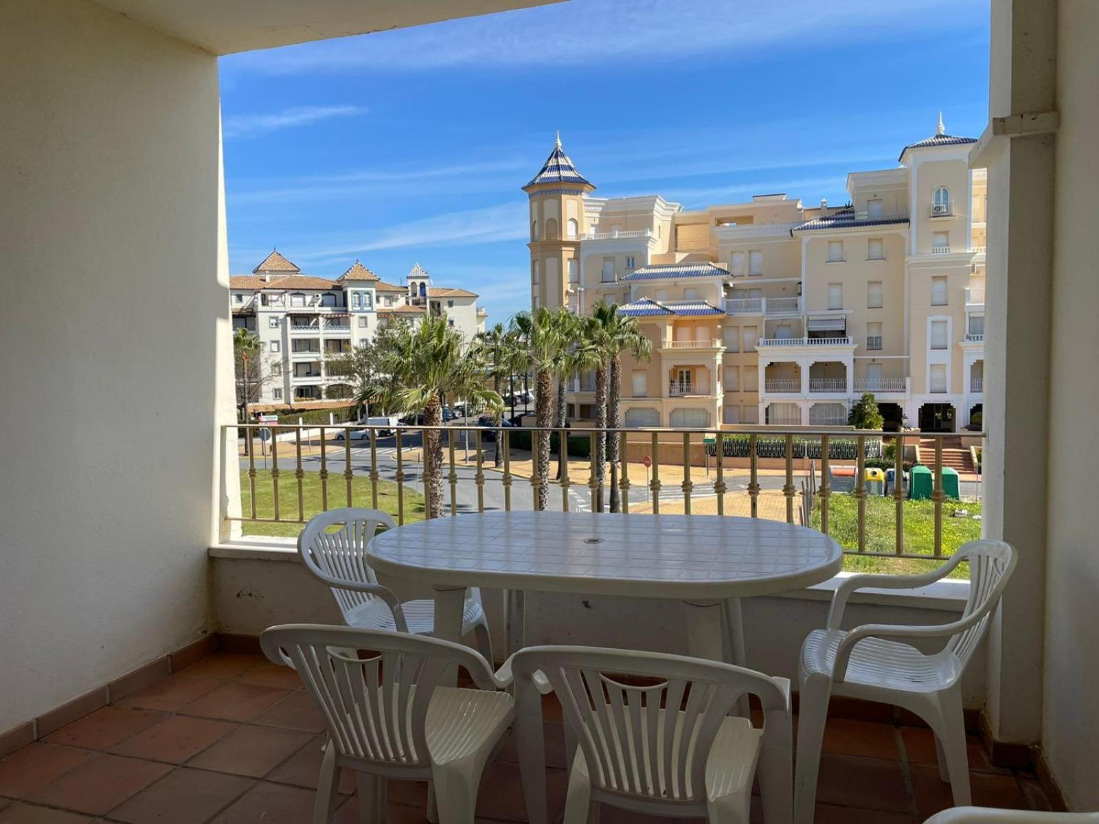 PRECIOSOS APARTAMENTO DE DOS DORMITORIOS