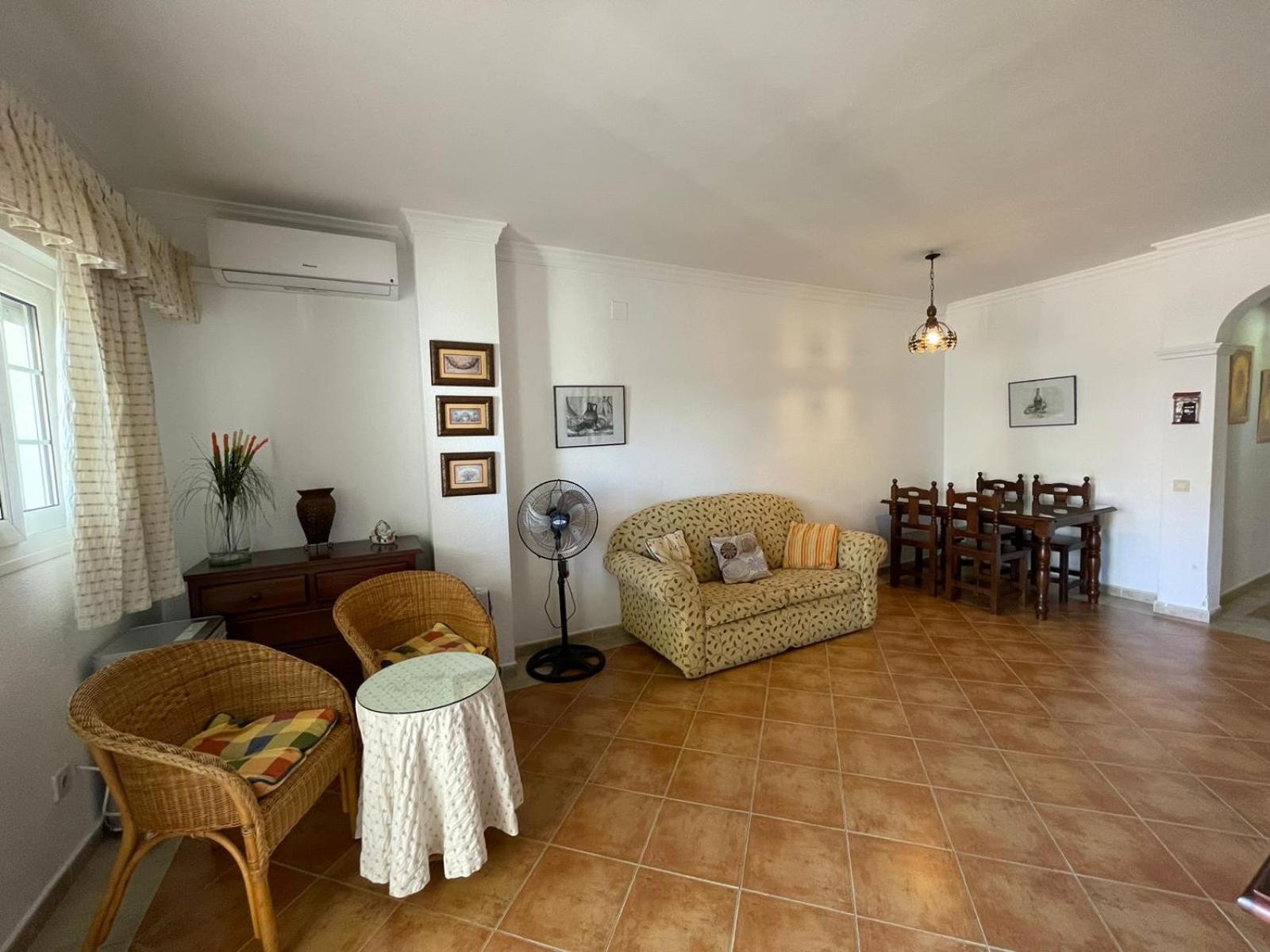 PRECIOSOS APARTAMENTO DE DOS DORMITORIOS