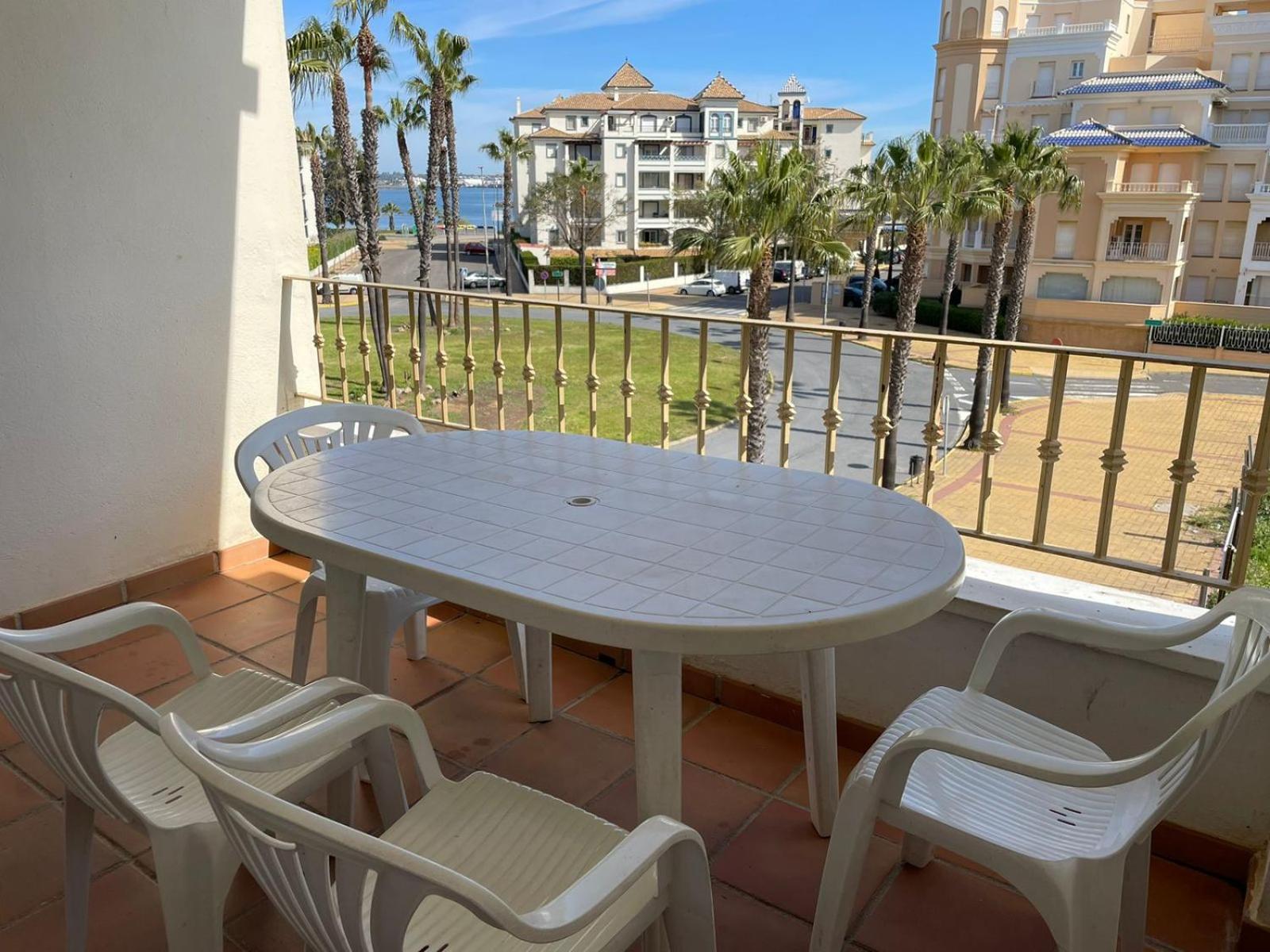 PRECIOSOS APARTAMENTO DE DOS DORMITORIOS
