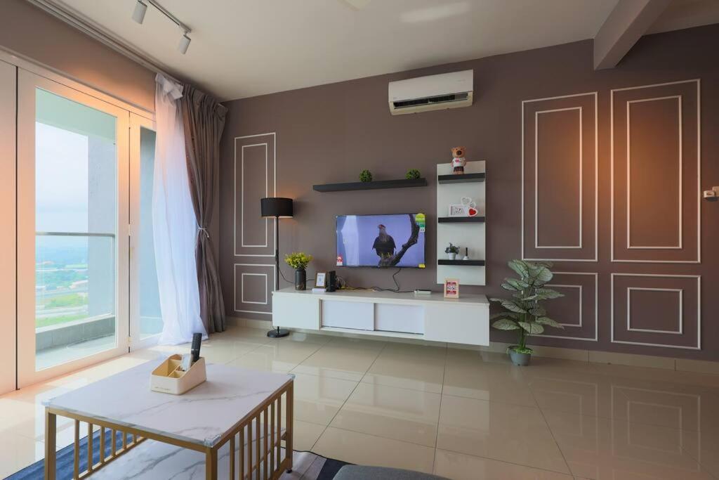 Luxury Homestay Cyberjaya Putrajaya Vision Residence #IOICityMall