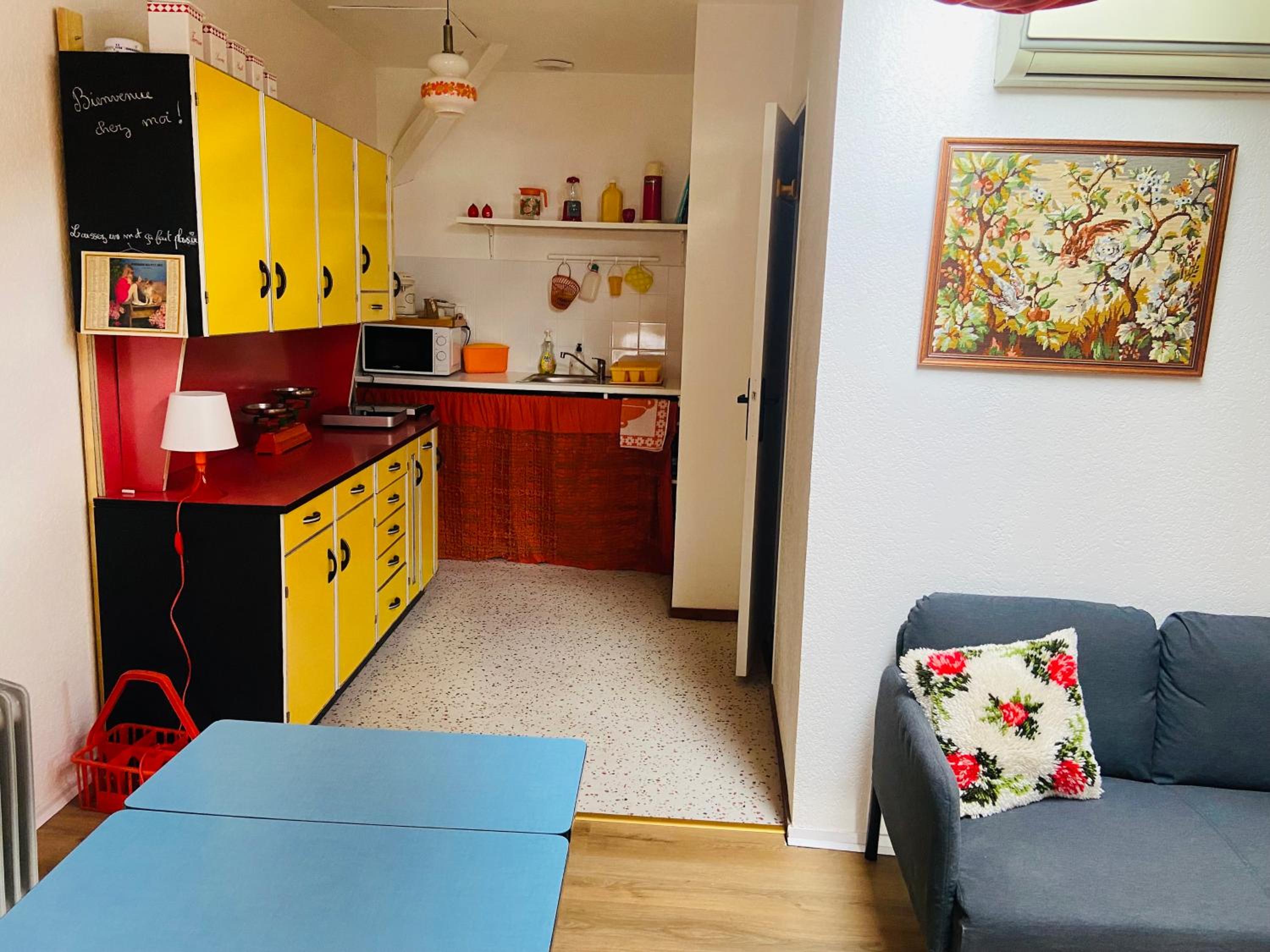Chez Mary Studio -Les 70'S