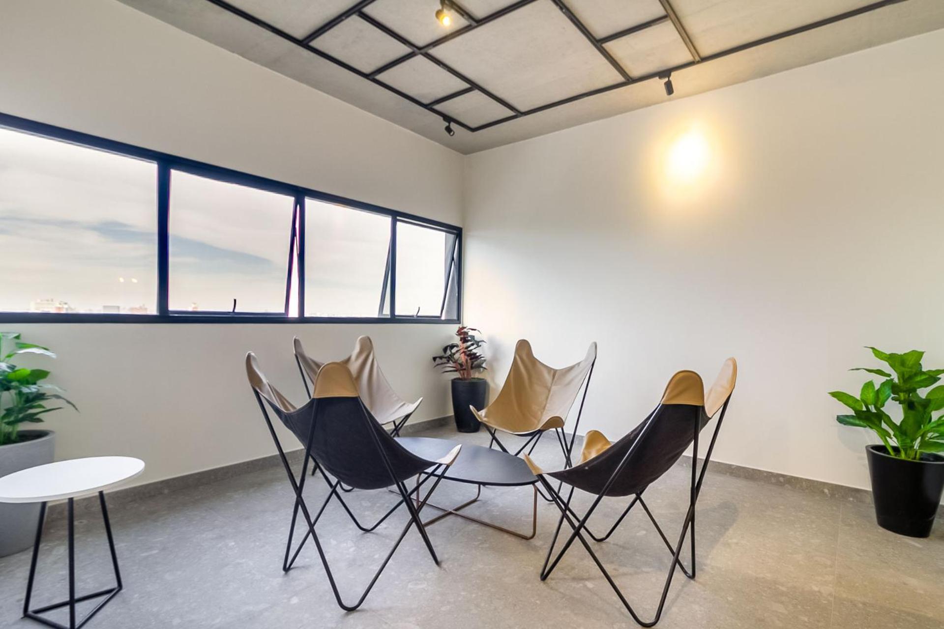 360 VN Ueno by Housi