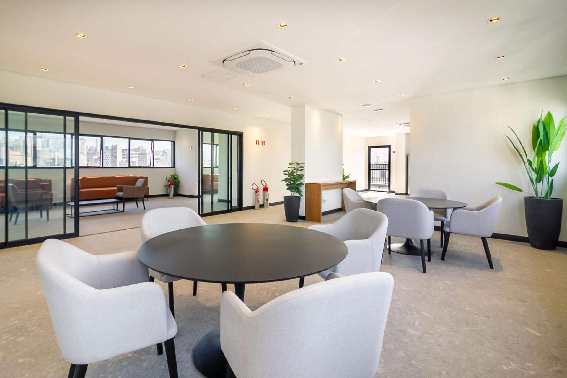 360 VN Ueno by Housi