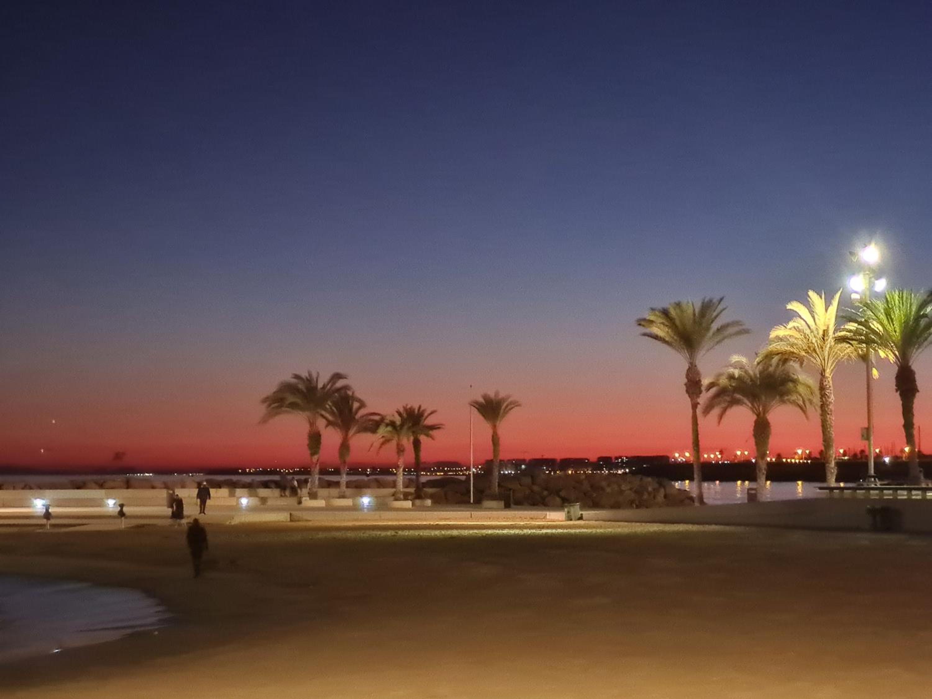 Apartments near Del Cura and Los Locos beaches