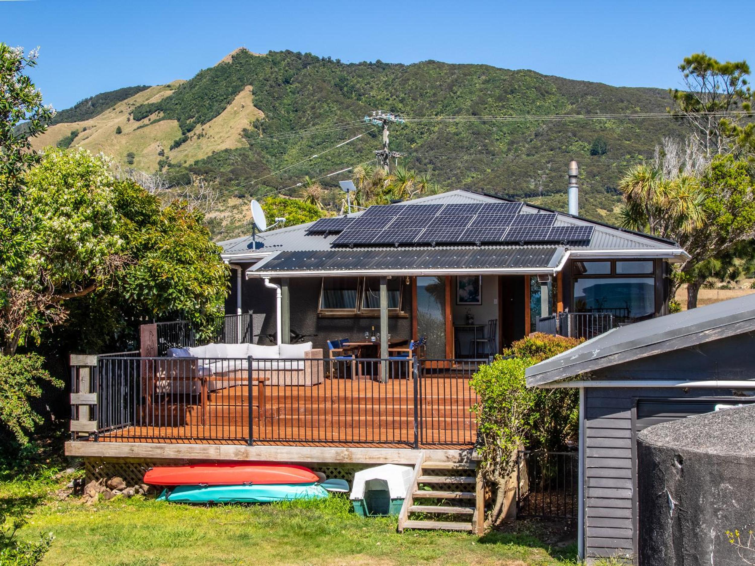Godwit Cottage - Pākawau Beachfront Holiday Home view 5