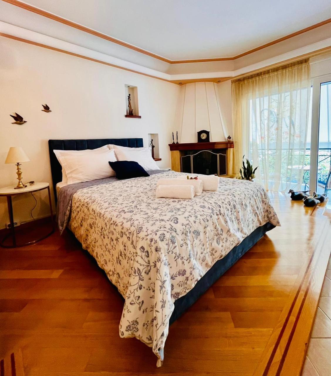 Dreamy Luxury Studio