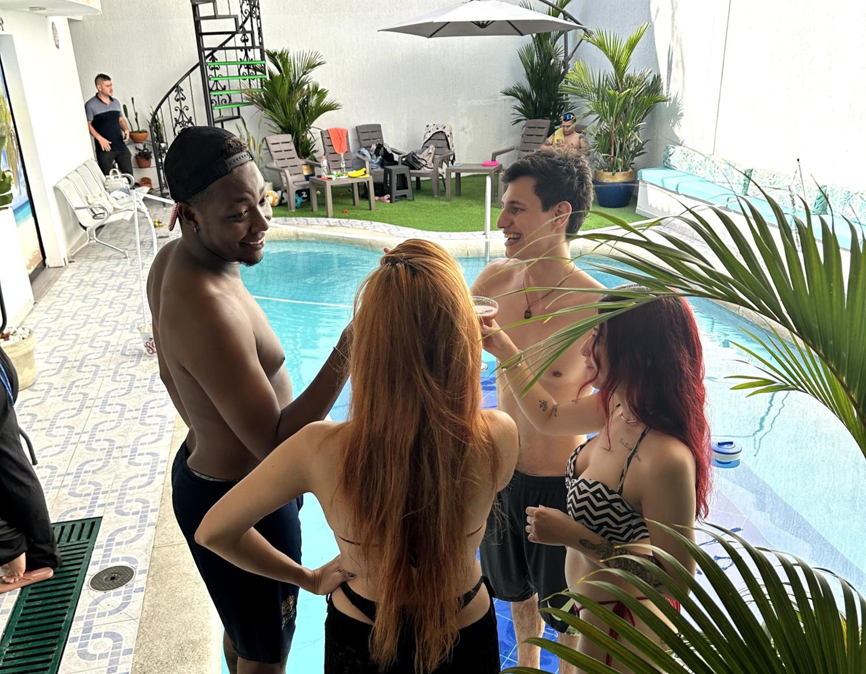 The View Hostel & Lounge