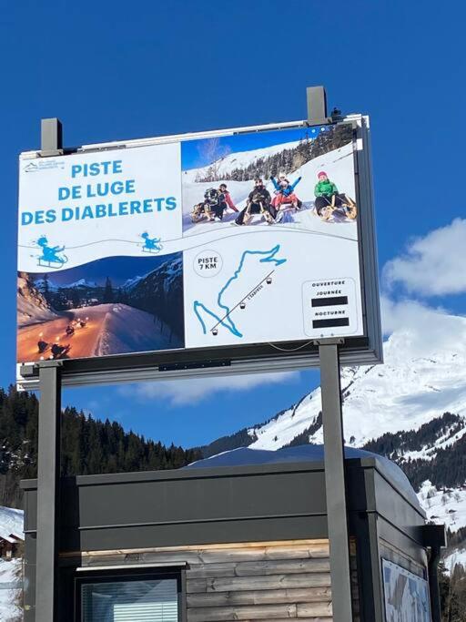 1 room apt, kitchen, patio, in beautiful chalet