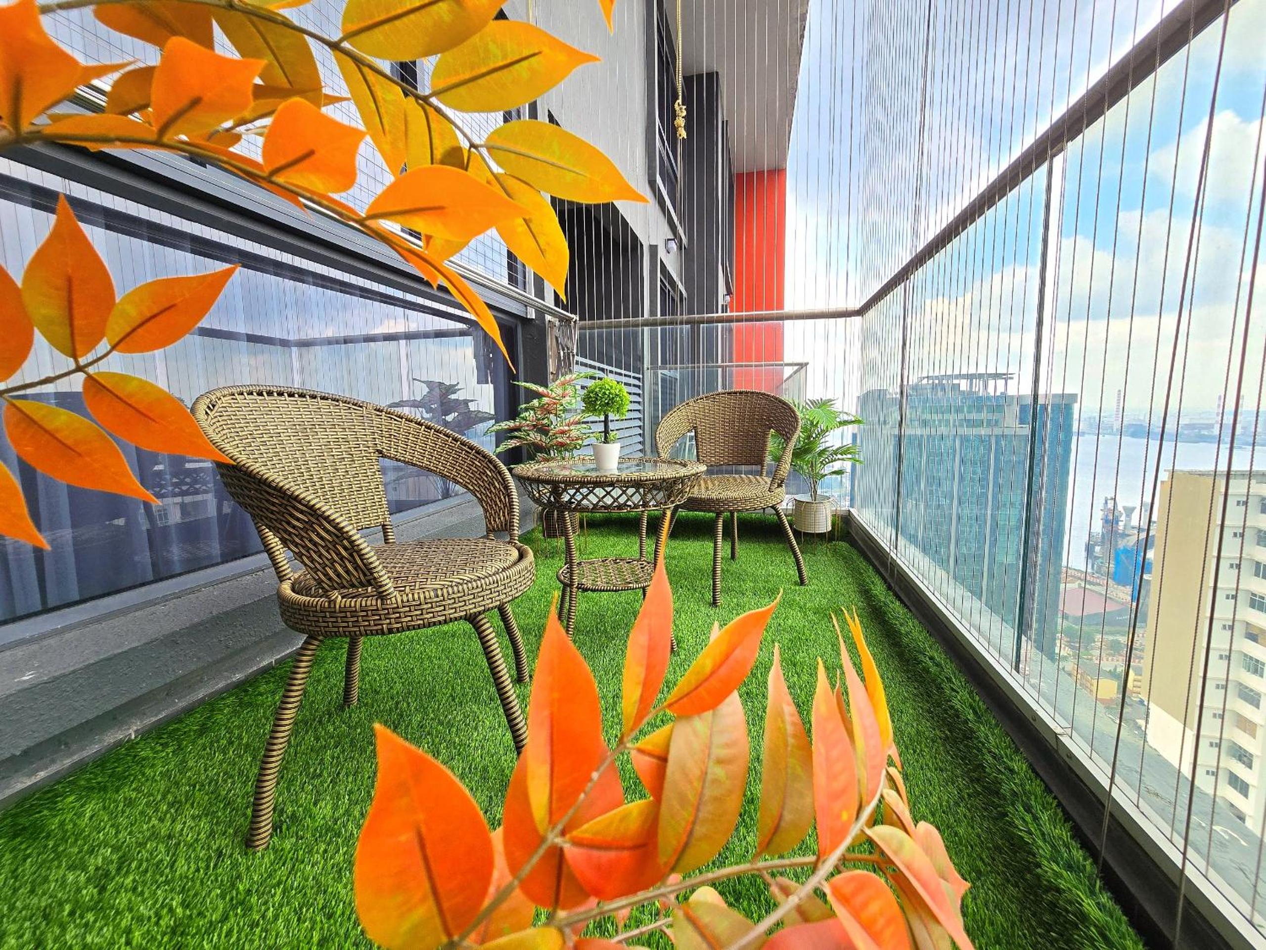 Loft Suite Seaview near JB CIQ 6-7Pax