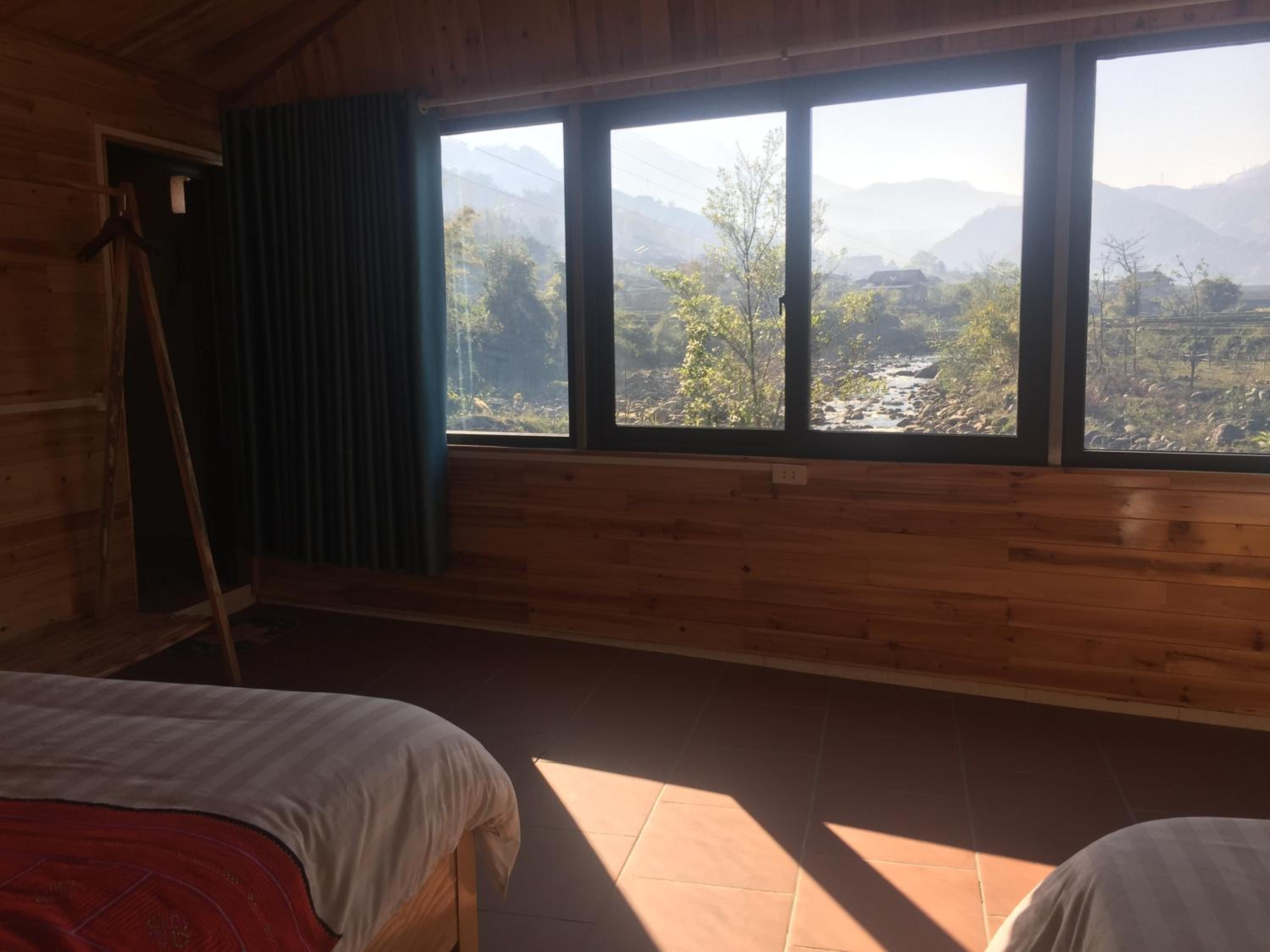 Tropical Riverside Homestay view 3
