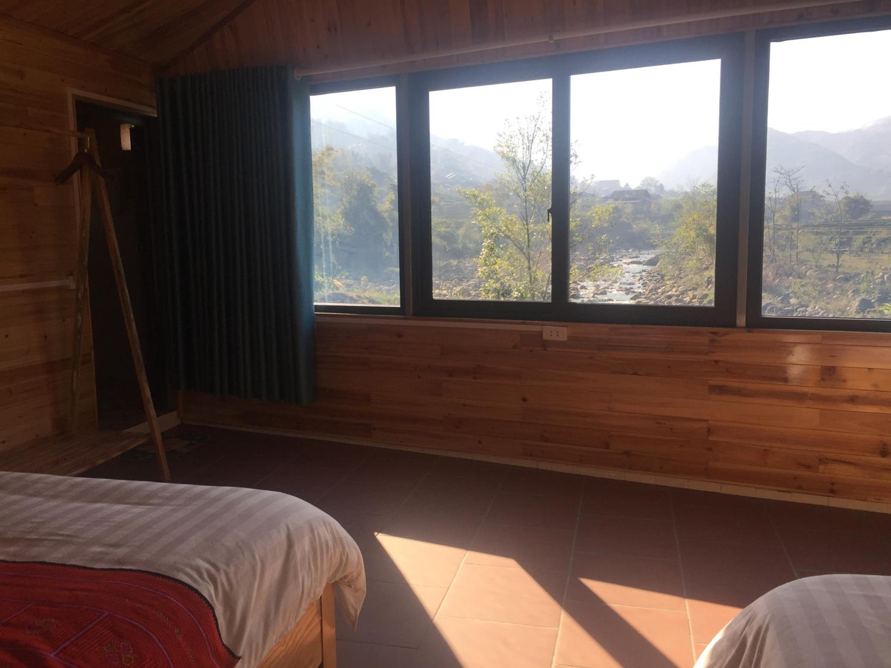 Tropical Riverside Homestay view 5