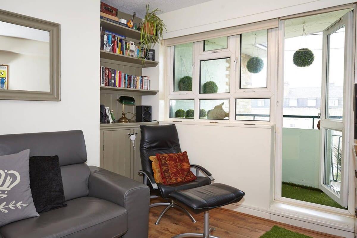 Central Camden Flat With Terrace For 4 People