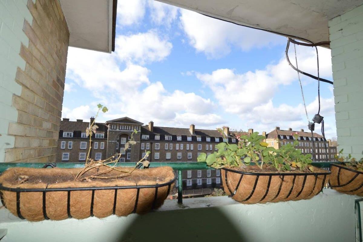 Central Camden Flat With Terrace For 4 People