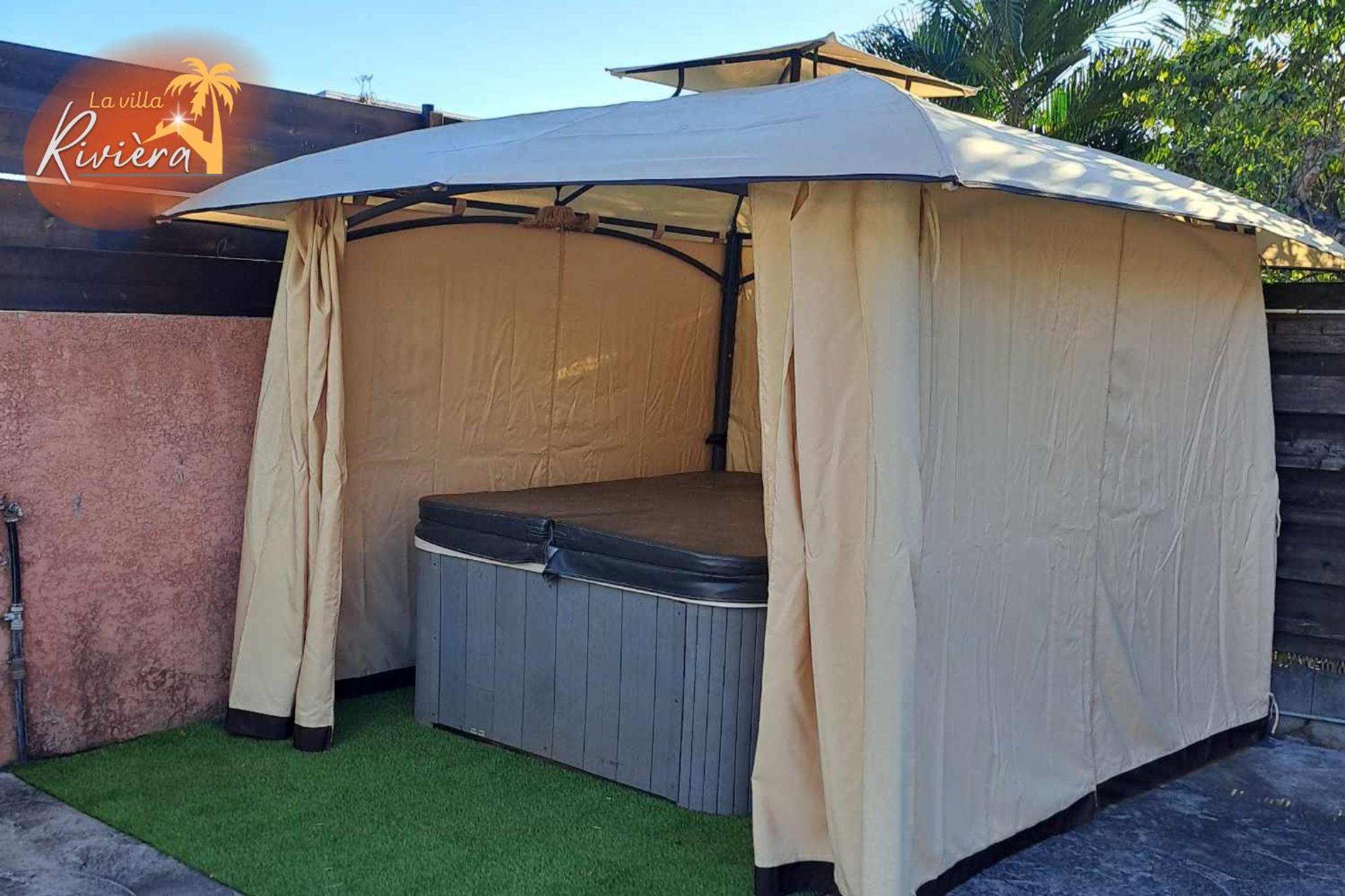 Grande Villa avec Piscine, jacuzzi, billard, baby-foot, 5 chambres, 11 pers. max view 3