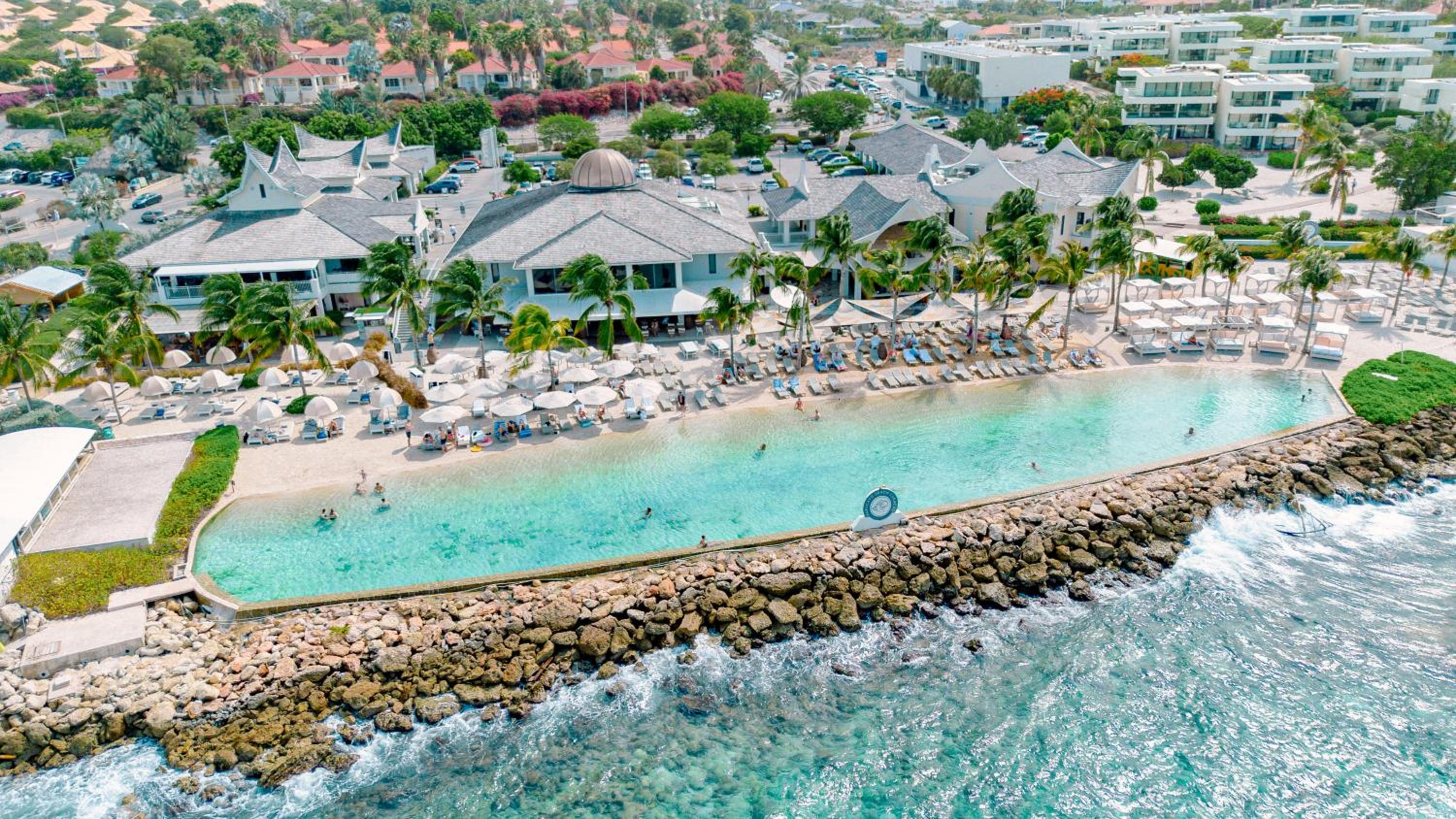 Papagayo Beach Hotel