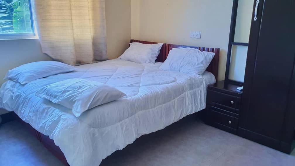 SULTANA APPARTMENTS view 3